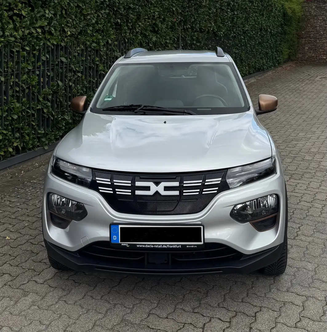 Dacia Spring Extreme ELECTRIC 65 Silber - 1