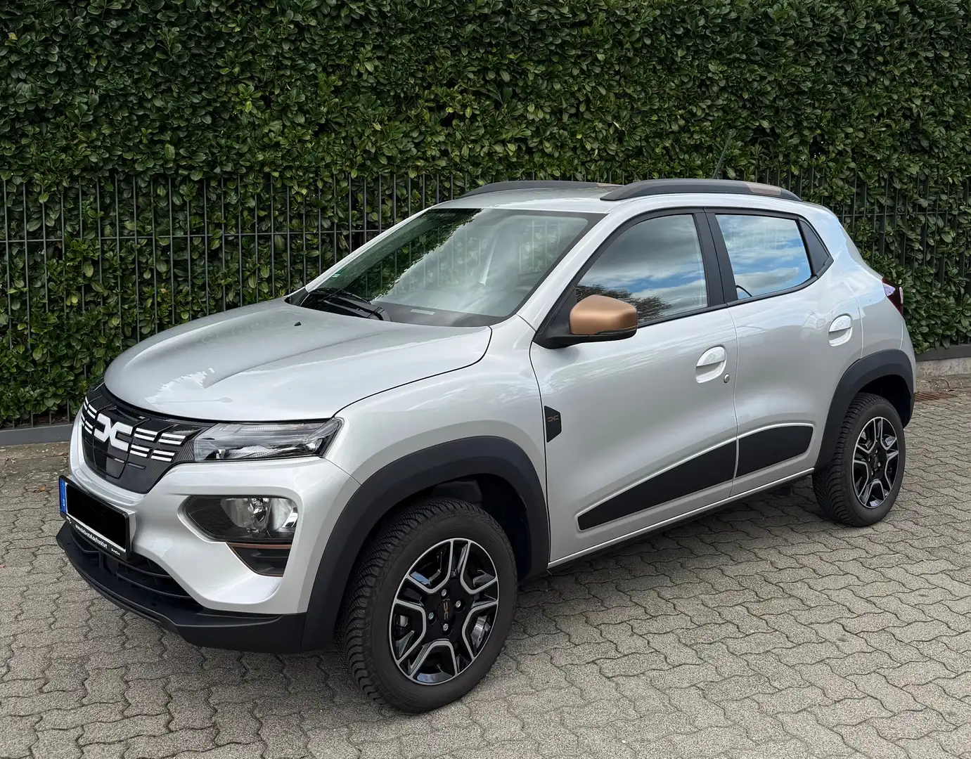 Dacia Spring Extreme ELECTRIC 65 Silber - 2