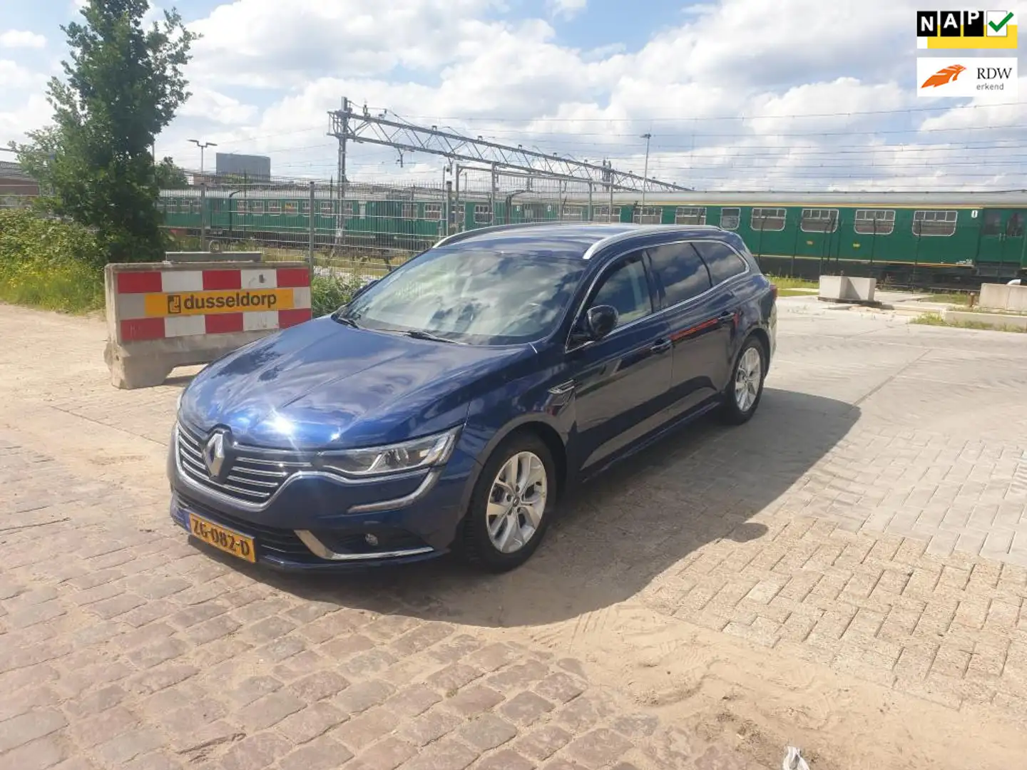 Renault Talisman Estate 1.3 TCe Limited Blauw - 1