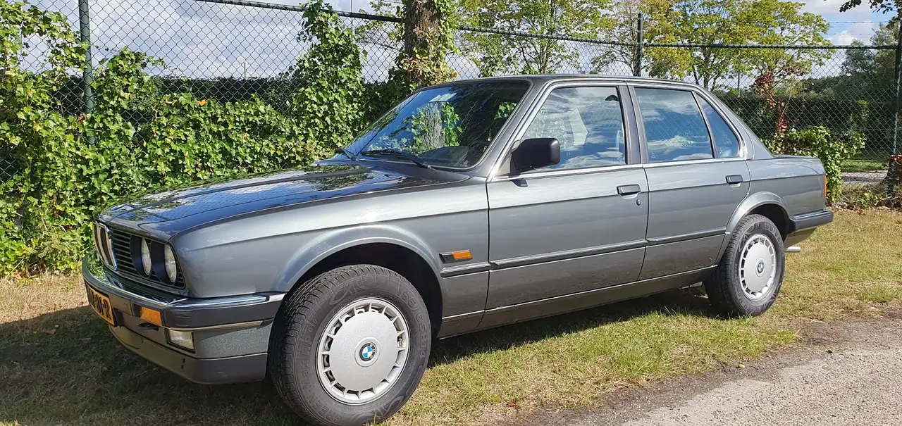 BMW 316 E30 Nieuwstaat, foto 12