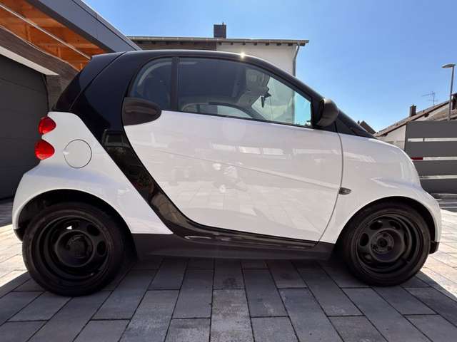 smart forTwo fortwo coupe Micro Hybrid Drive 52kW