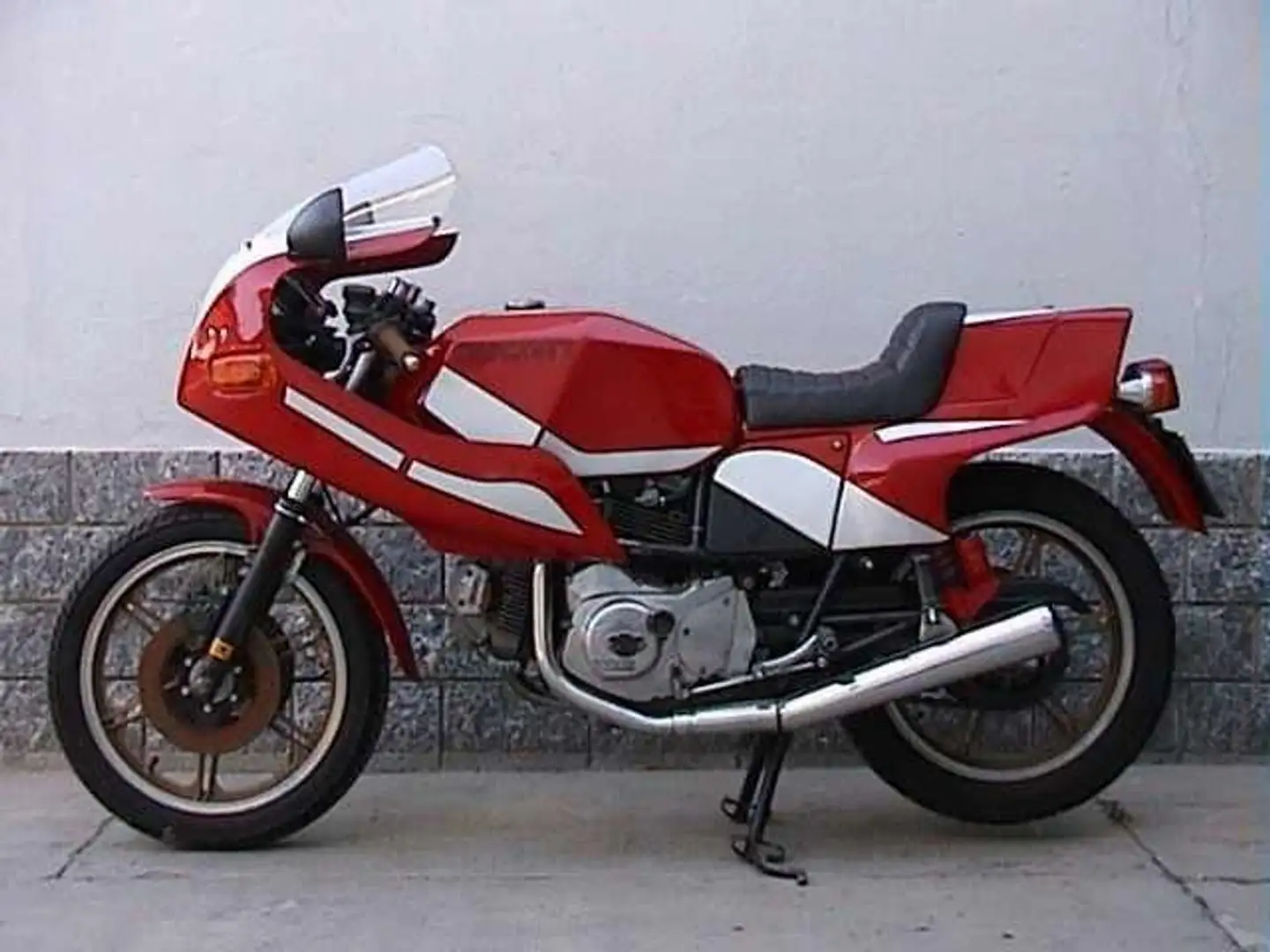 Ducati 500 Pantah SL Rot - 2