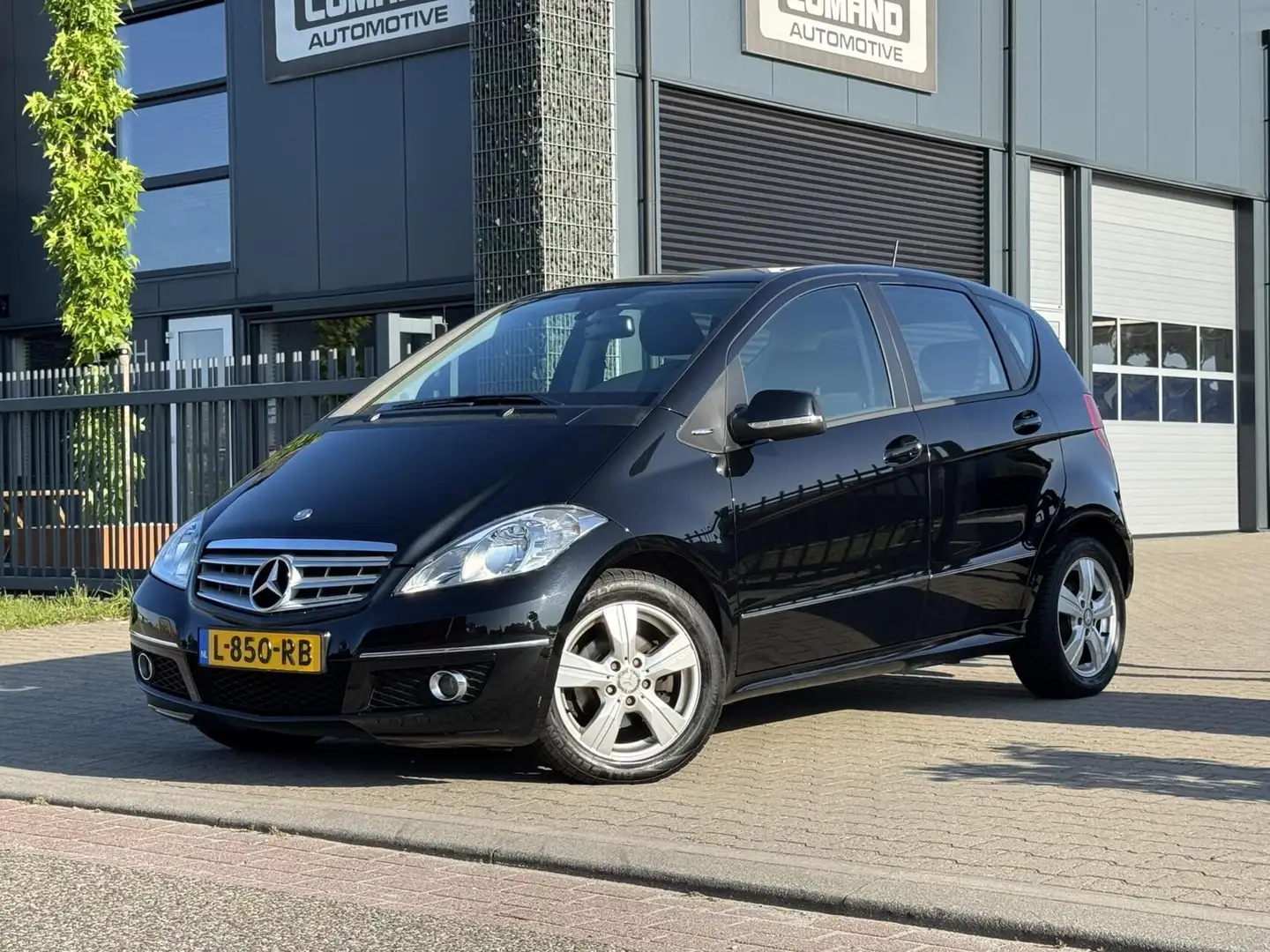 Mercedes-Benz A 160 Business Class Avantgarde| Cruise |PDC | AUT Noir - 2