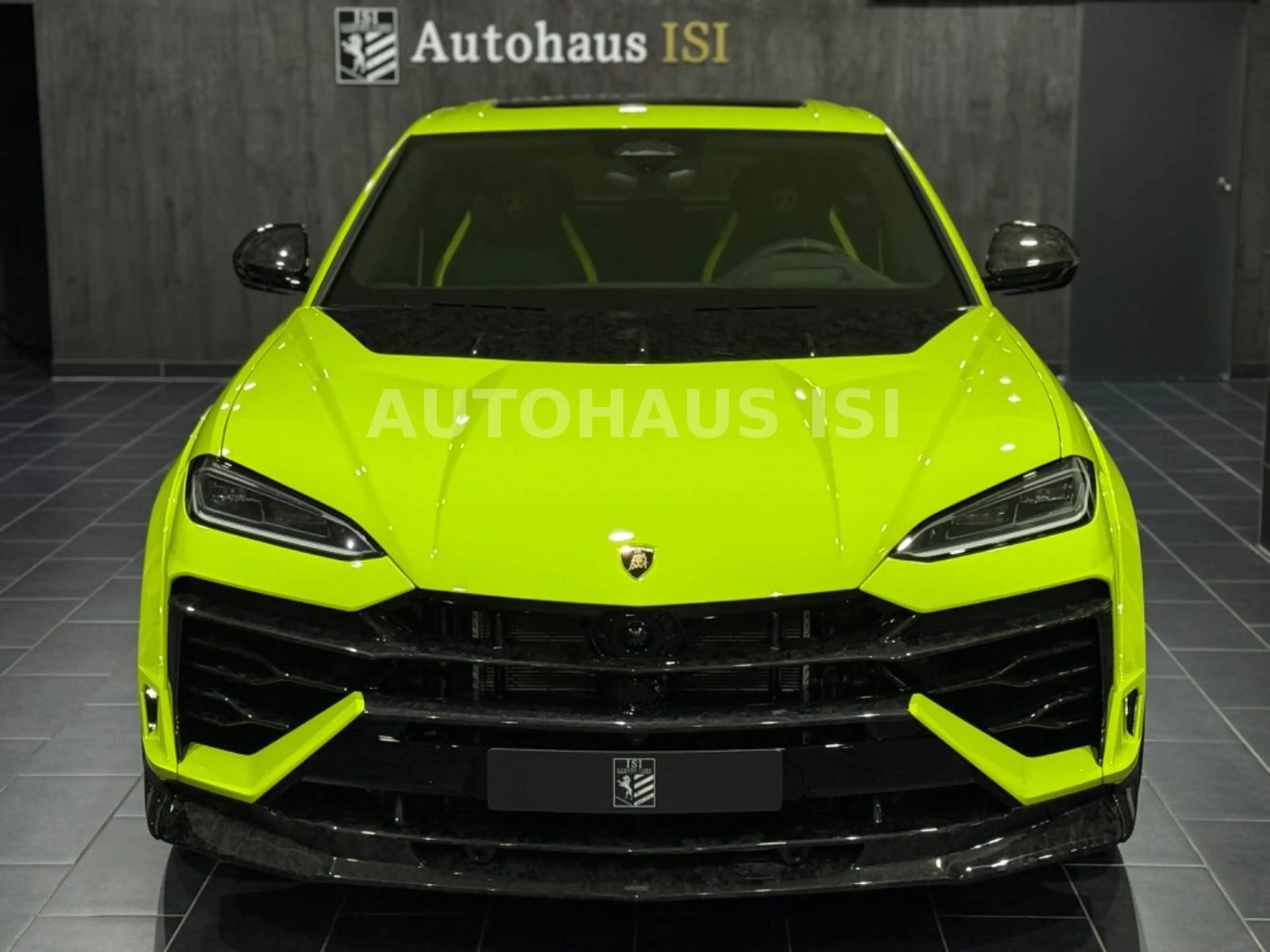 Lamborghini Urus SE NOVITEC ESTESO WIDEBODY, ONE of ONE — photo 11