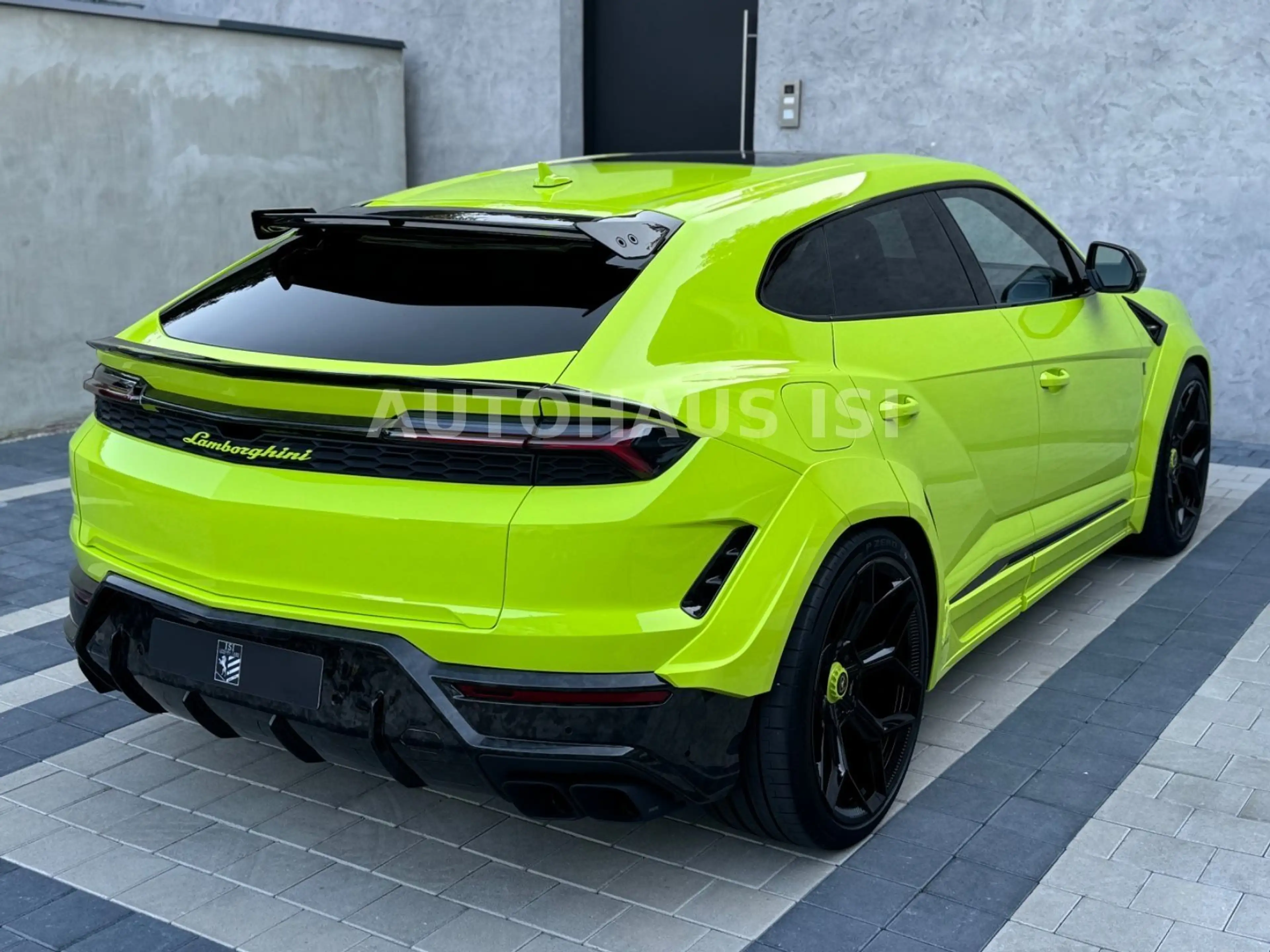 Lamborghini Urus SE NOVITEC ESTESO WIDEBODY, ONE of ONE — photo 5