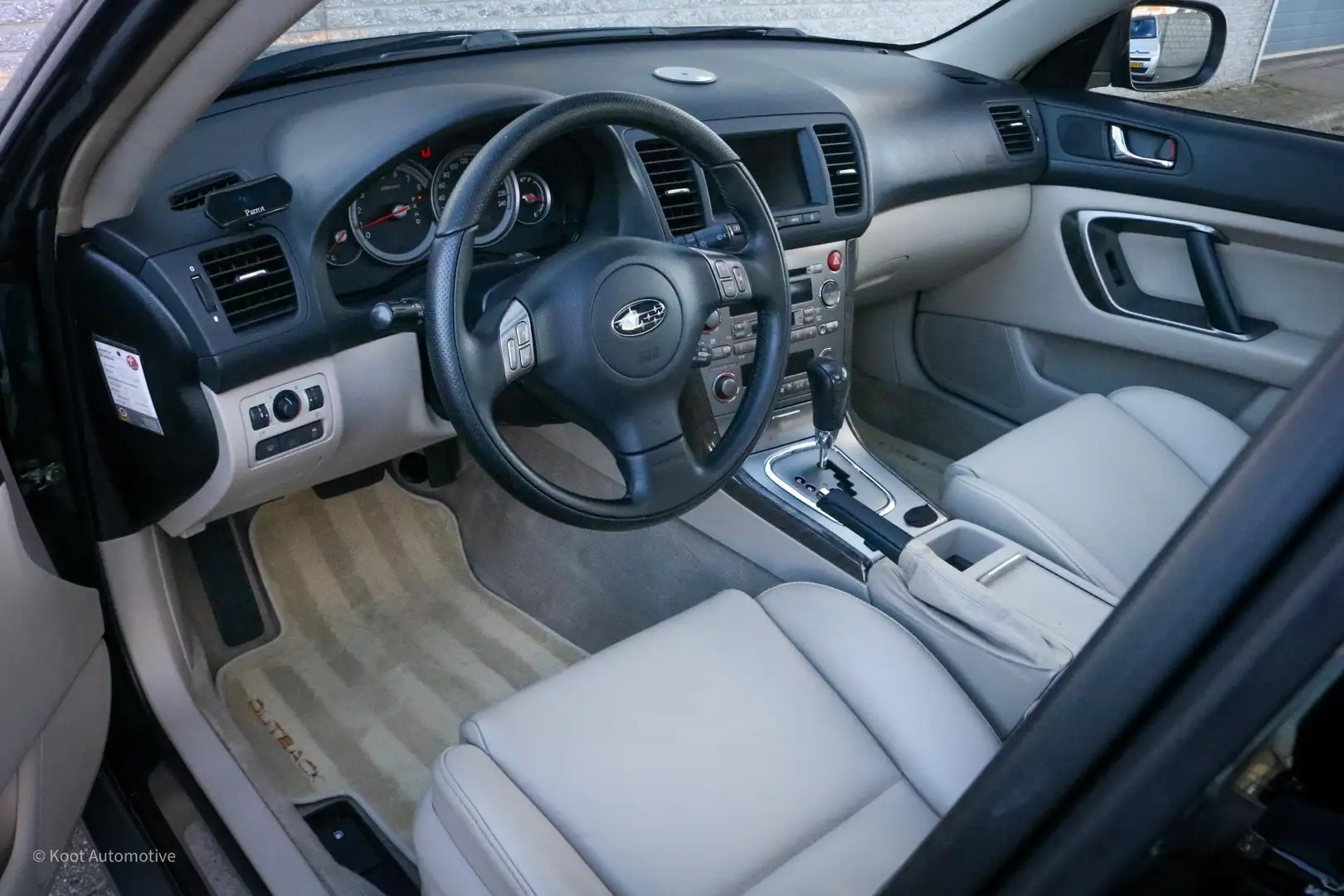 Subaru OUTBACK 3.0R Executive | Dealer Onderhouden | NL Auto | Pa Vert - 2