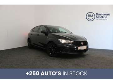 1.4 BENZINE STREET *RADIO*GPS*SENSOREN ACHTER*