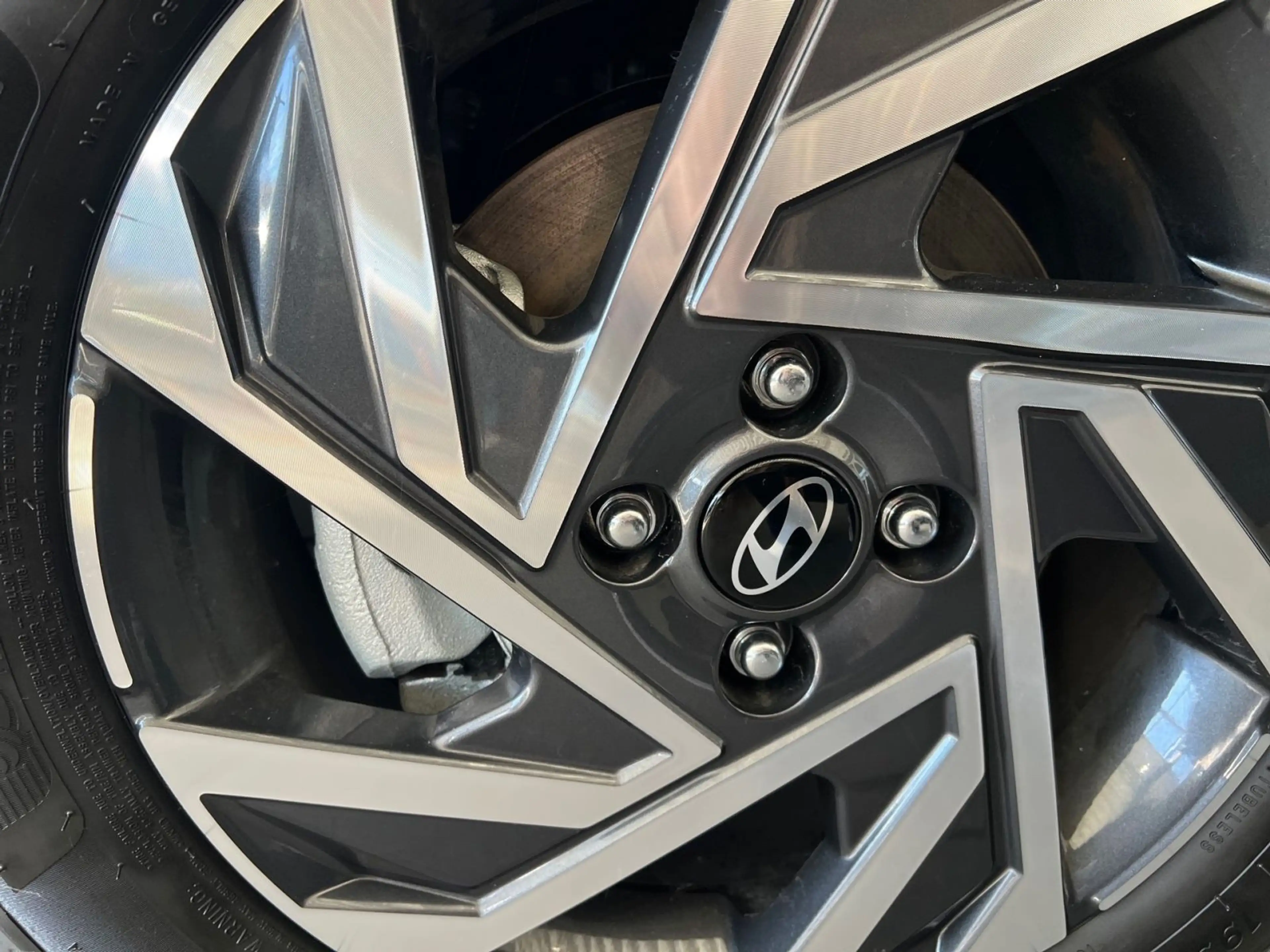 Hyundai i20 1.0 T-GDI Trend Navi LED — photo 11