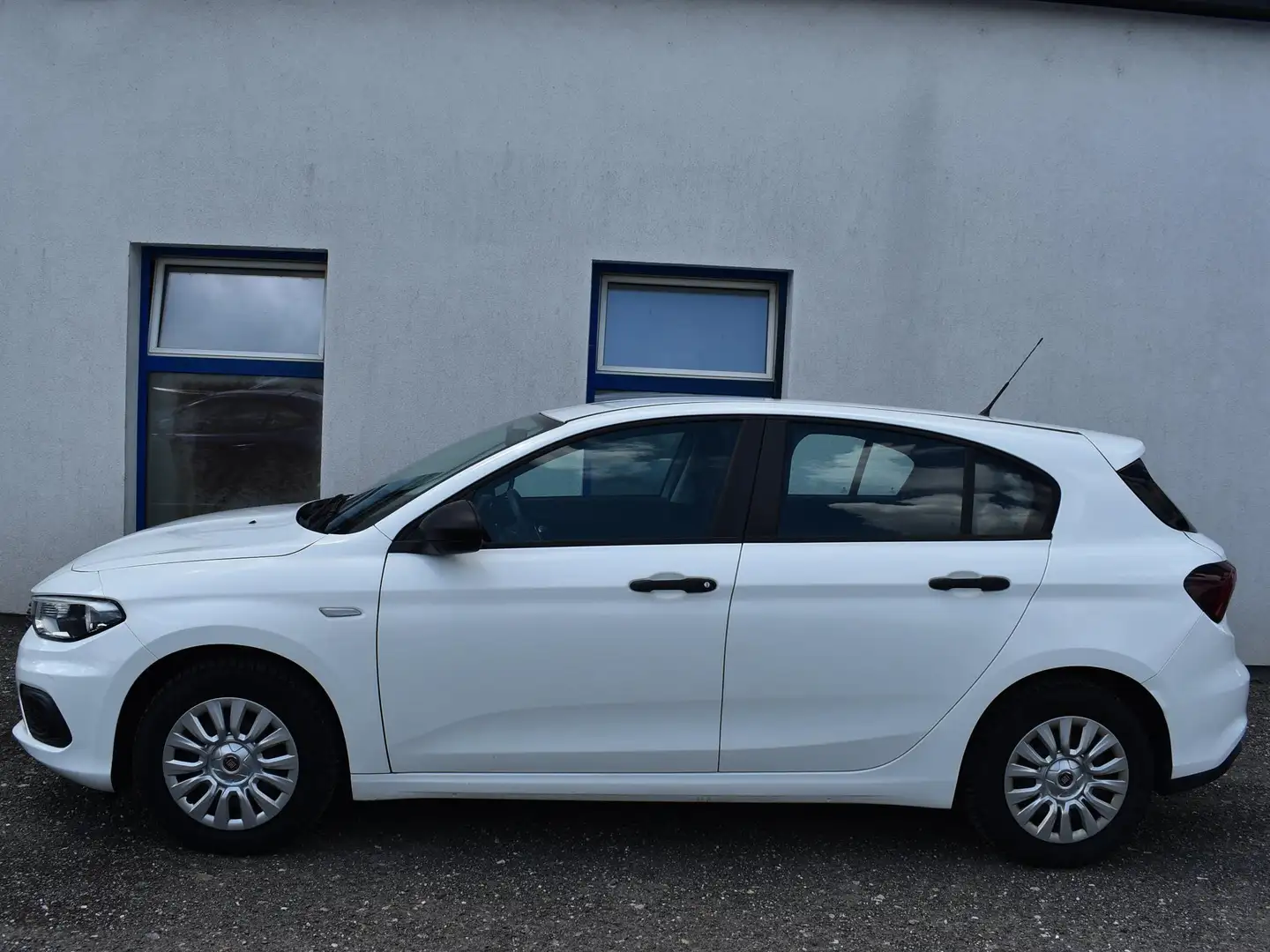 Fiat Tipo Pop Weiß - 2