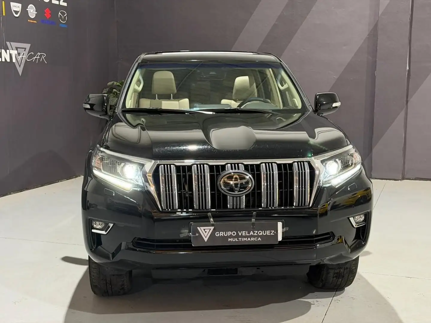 Toyota Land Cruiser 2.8 D-4D Auto VXL Negro - 2