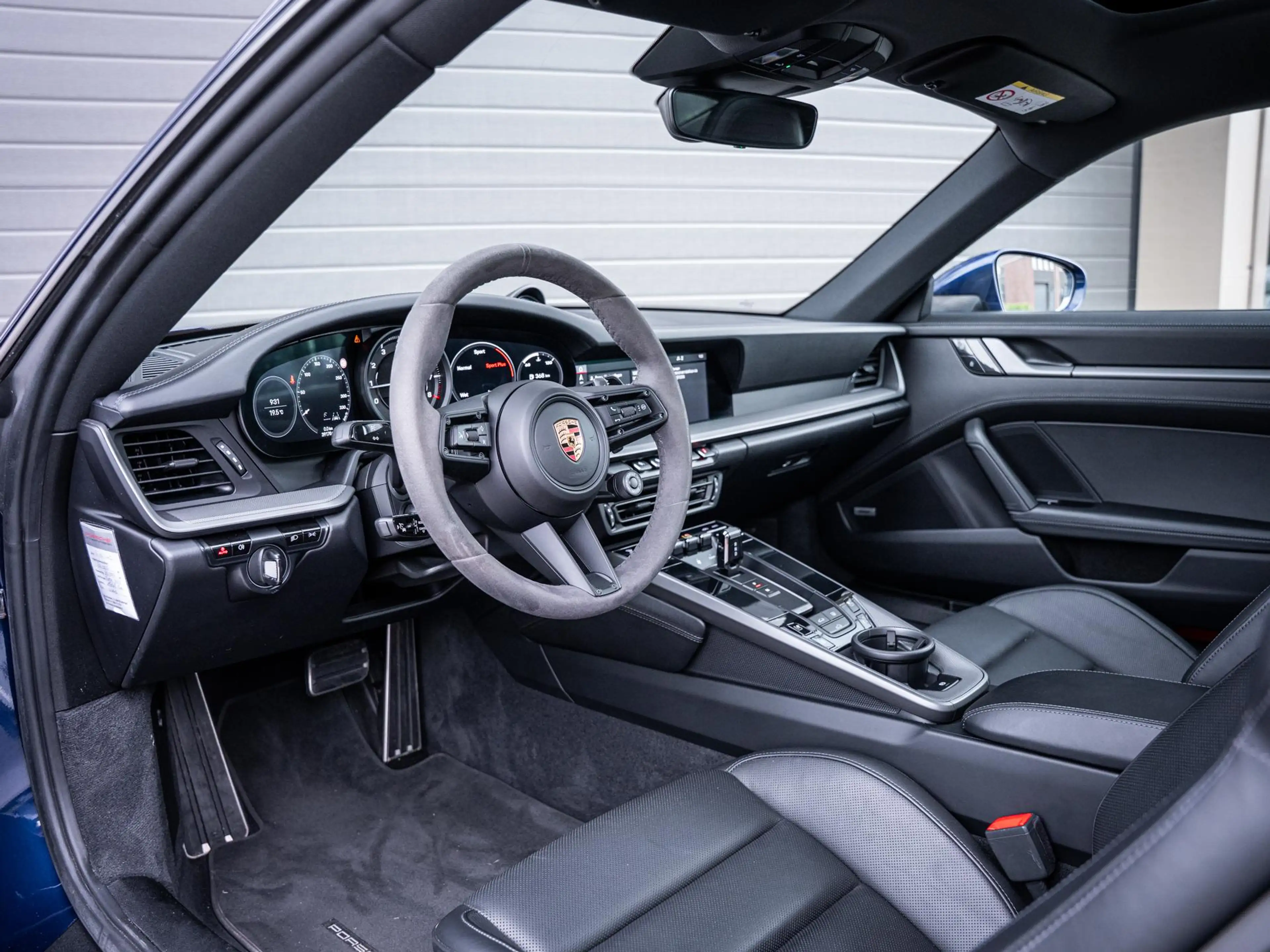 Porsche 992 992 3.0 Carrera S - Sport Chrono l BTW l Panorama — photo 2