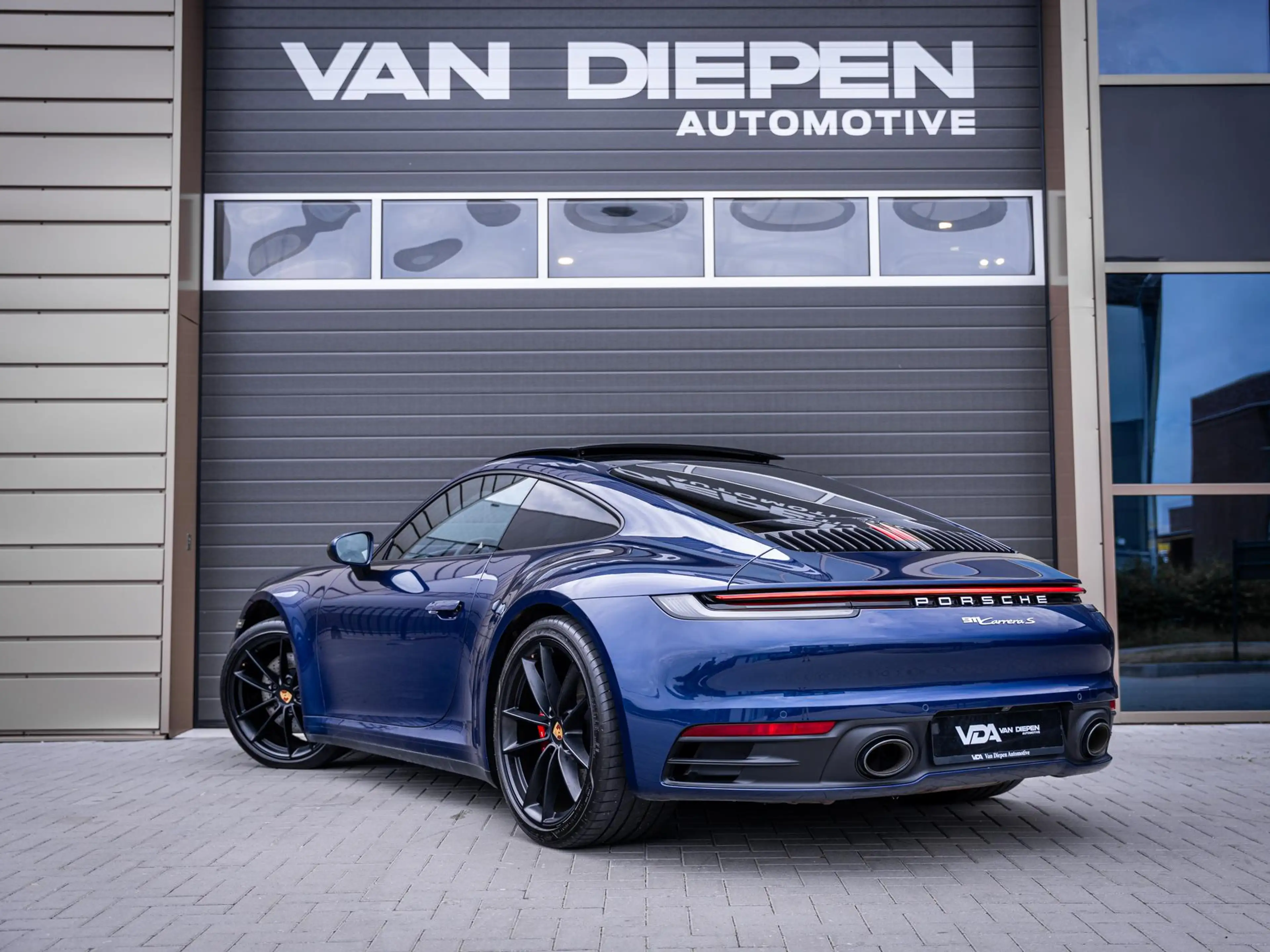 Porsche 992 992 3.0 Carrera S - Sport Chrono l BTW l Panorama — photo 8