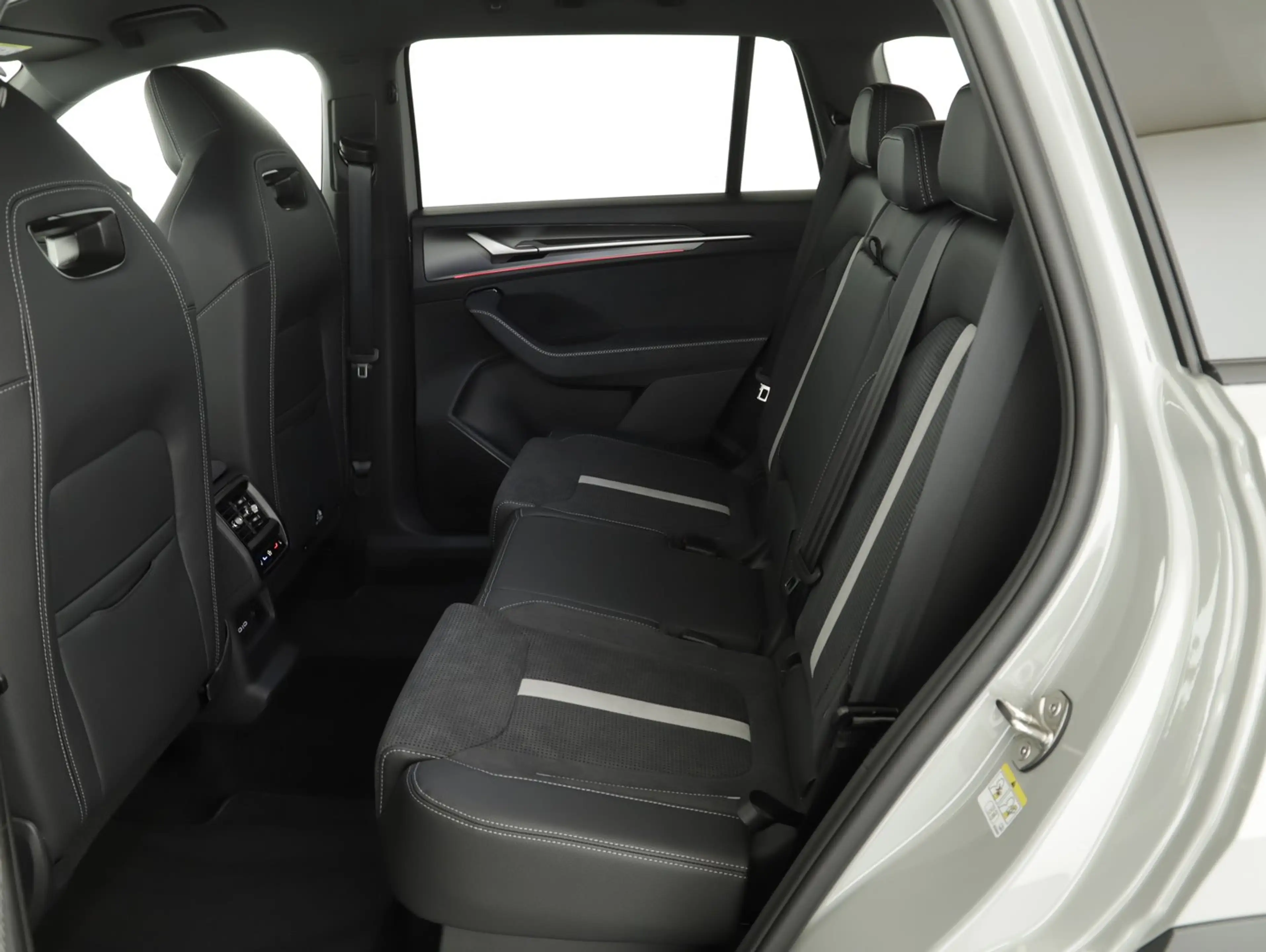 Skoda Kodiaq Sportline TDI DSG — photo 12