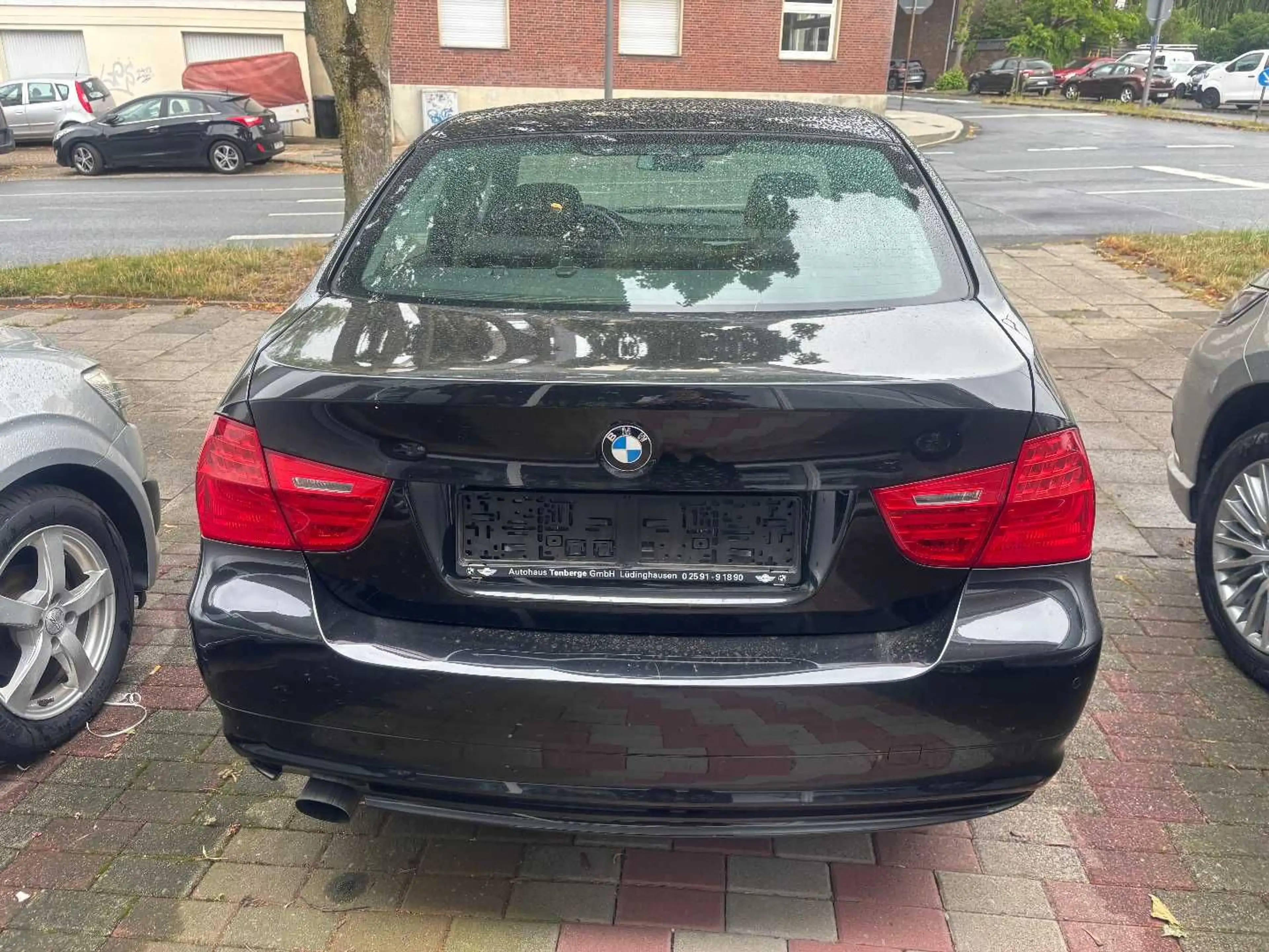 BMW 318 I — photo 5