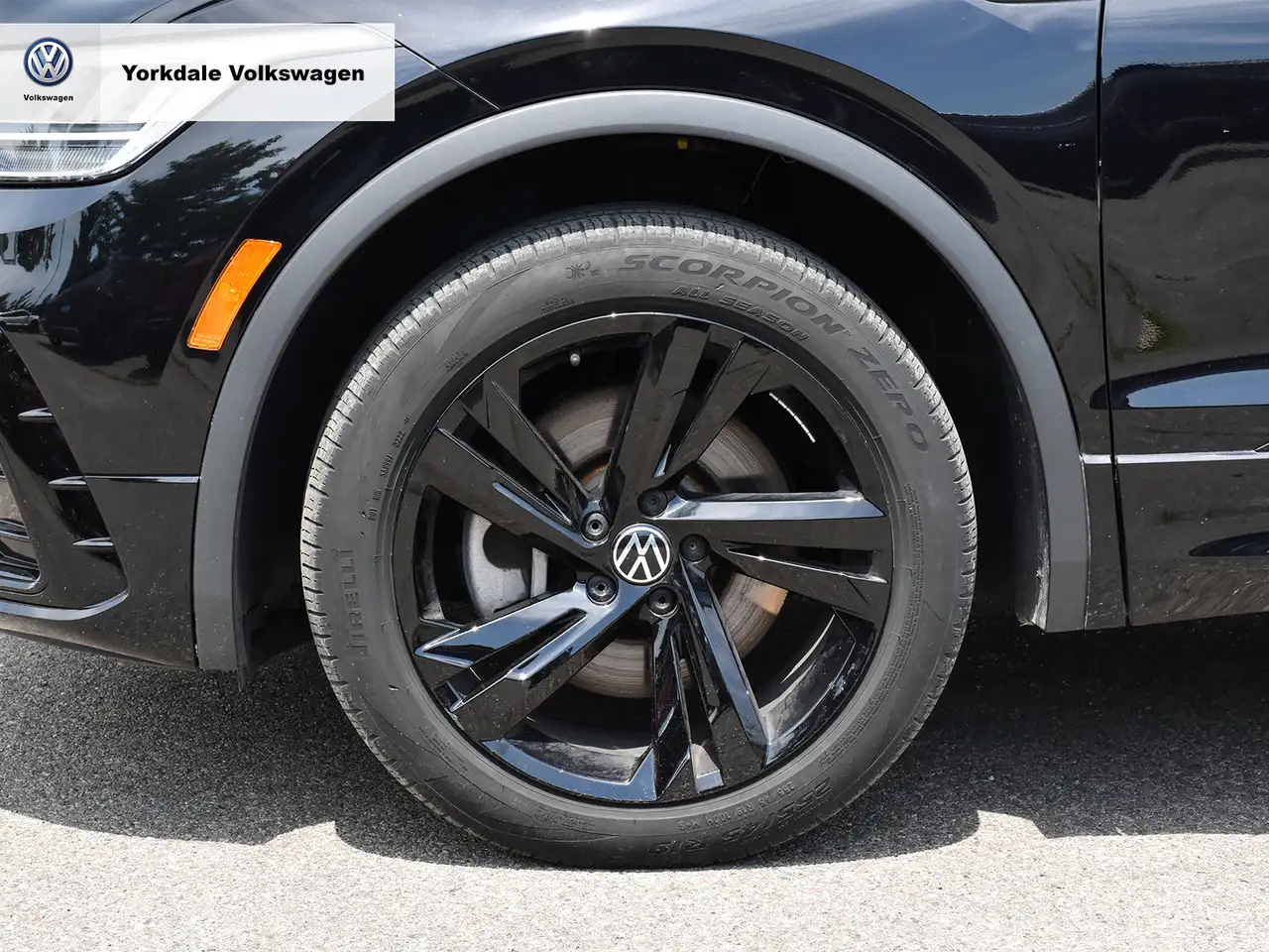 Volkswagen Tiguan photo Volkswagen Tiguan