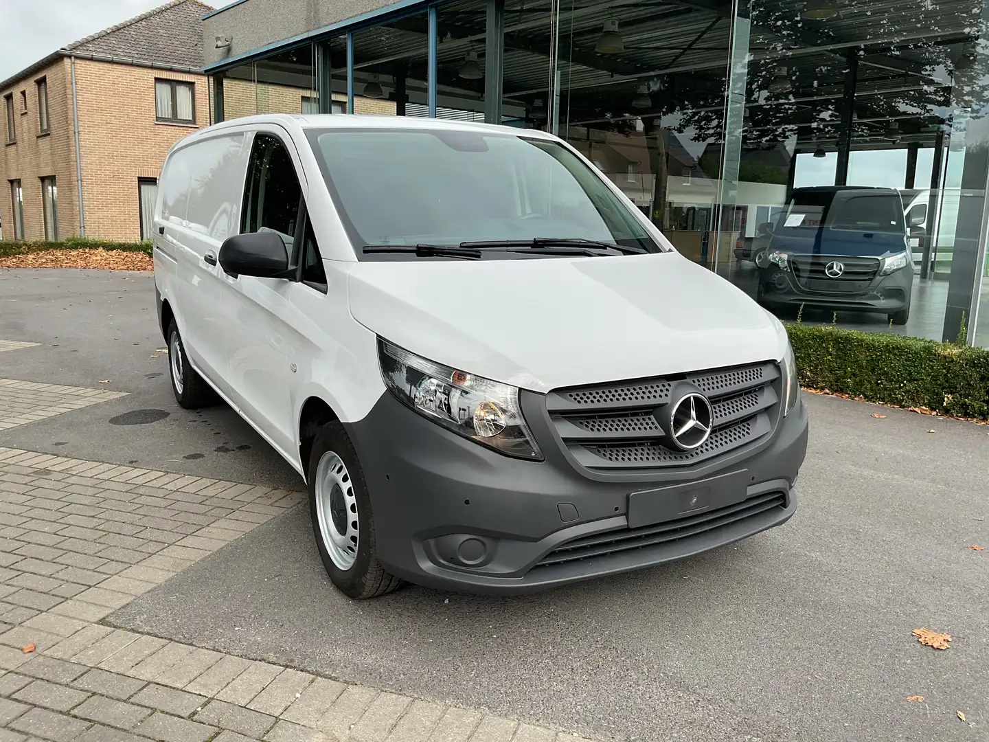 Mercedes-Benz Vitto Blanc - 1