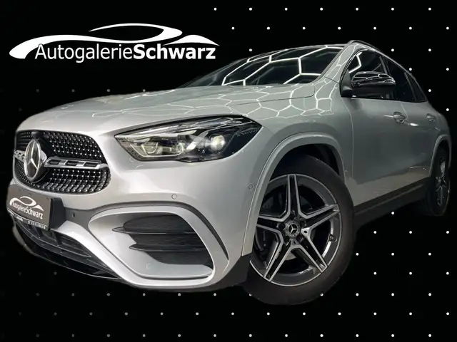 Mercedes-Benz GLA 180 7G AMG NIGHT MBEAM DIST+KAM AMB KEY BURM