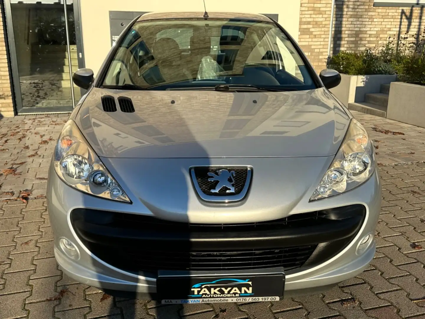 Peugeot 206 + *Tüv-Neu*neue Bremsen*neue Wartung* Grau - 2