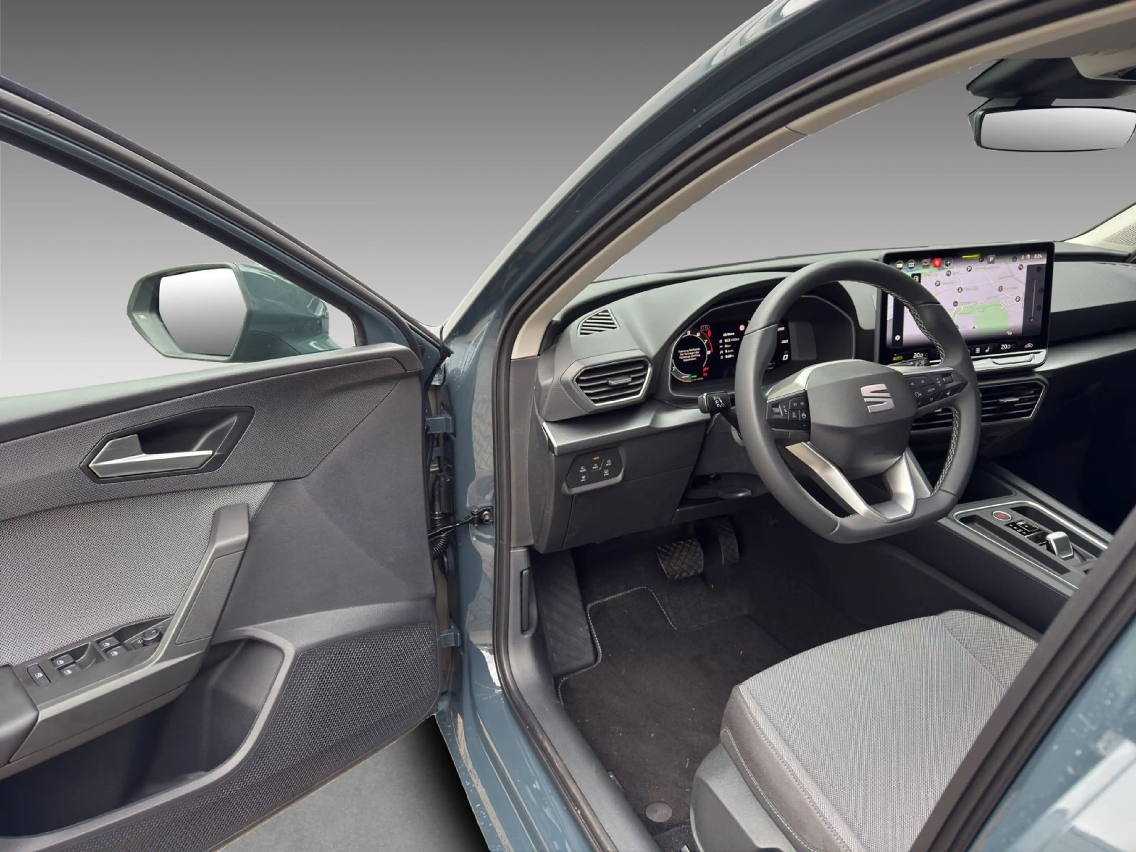 SEAT Leon Road Edition 1.5TSI DSG — photo 8