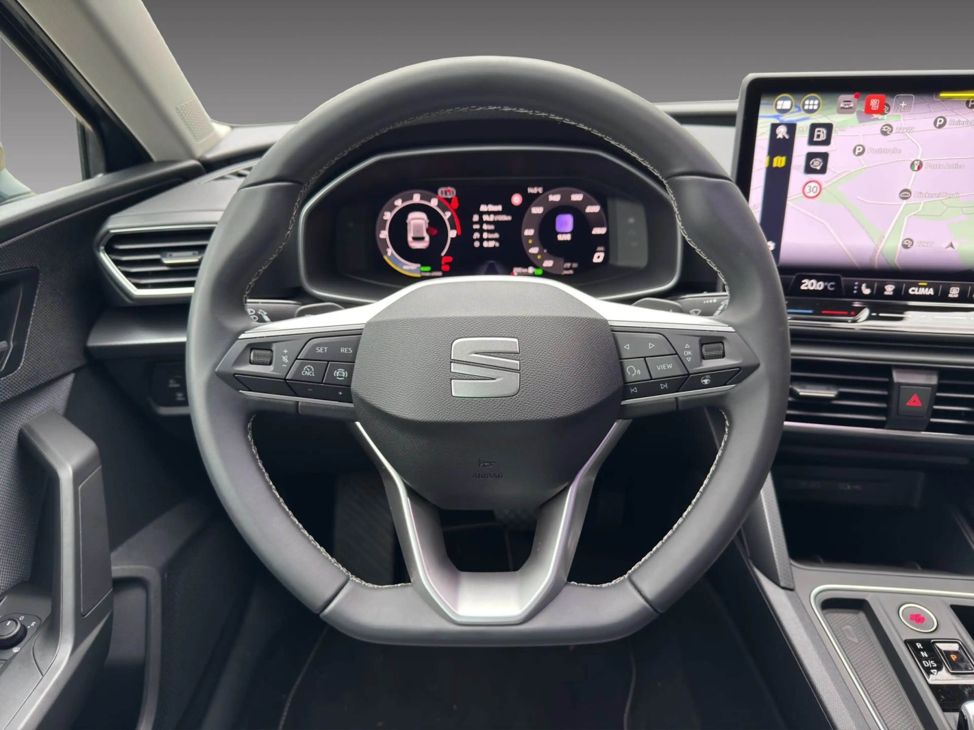 SEAT Leon Road Edition 1.5TSI DSG — photo 11