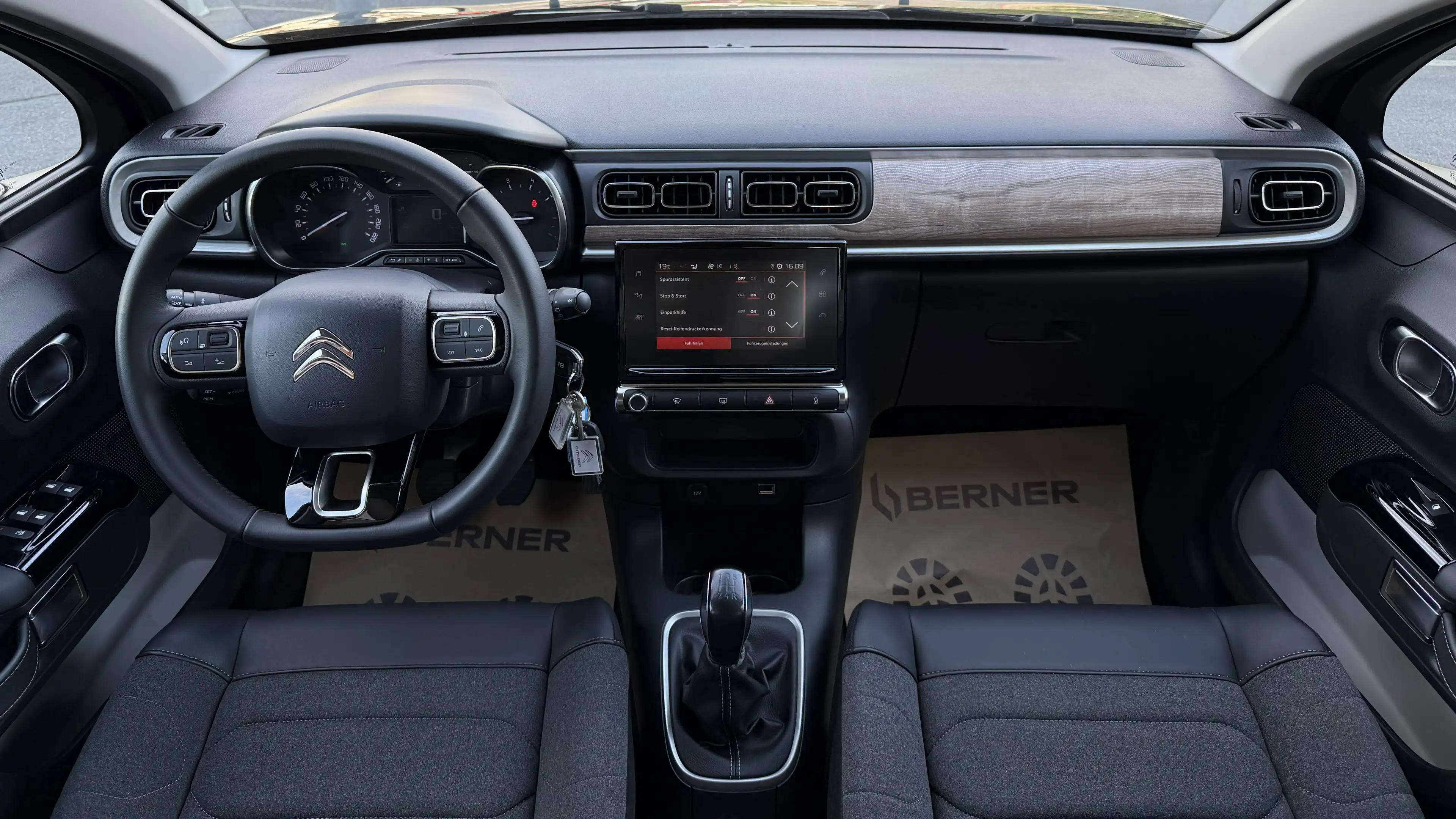 Citroen C3 C3 Impress 1,2 Pure Tech 83 *APP *PDC HI *SHZ *TEMP. *LED — photo 15