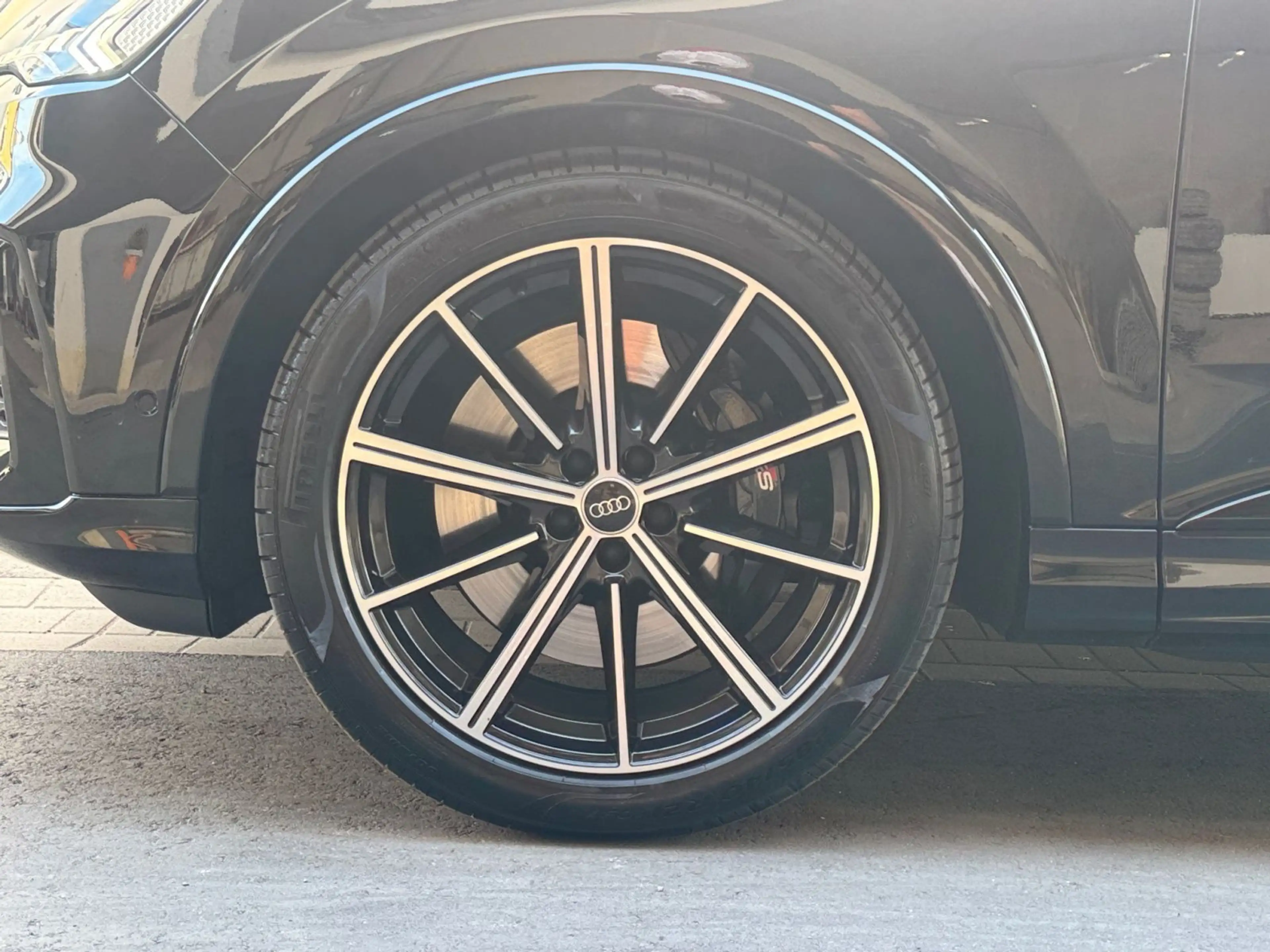 Audi SQ7 qu AHK KAM STDHZ PANO ACC LUFT ALLRADLE — photo 4