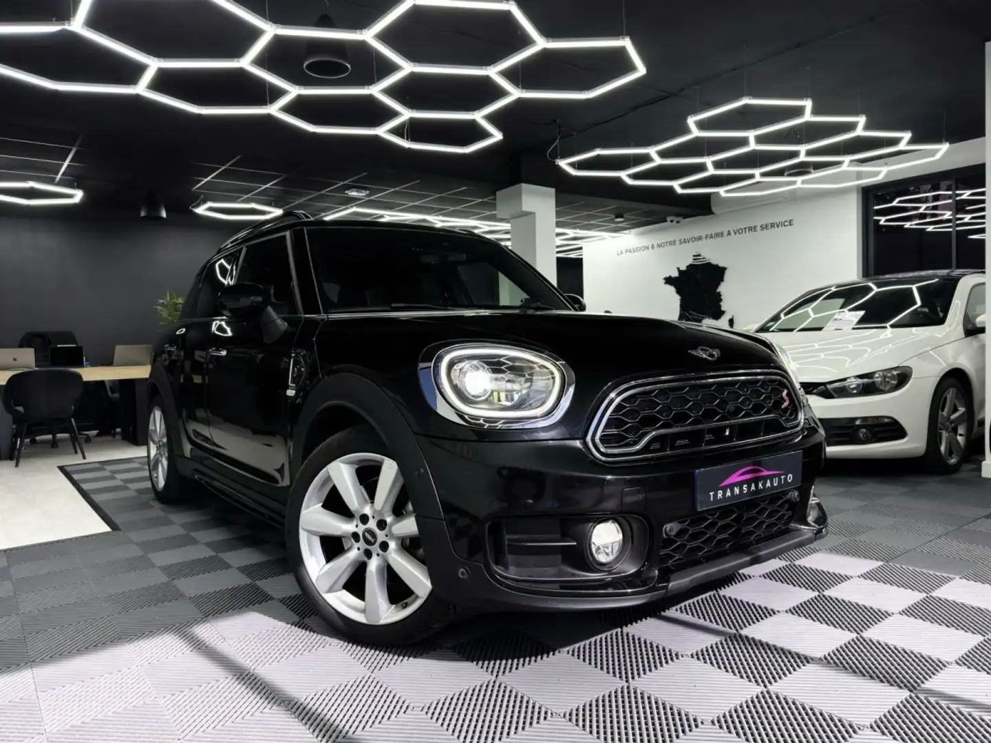 MINI Cooper Countryman 2.0 D 16V SD EXQUISITE Schwarz - 1
