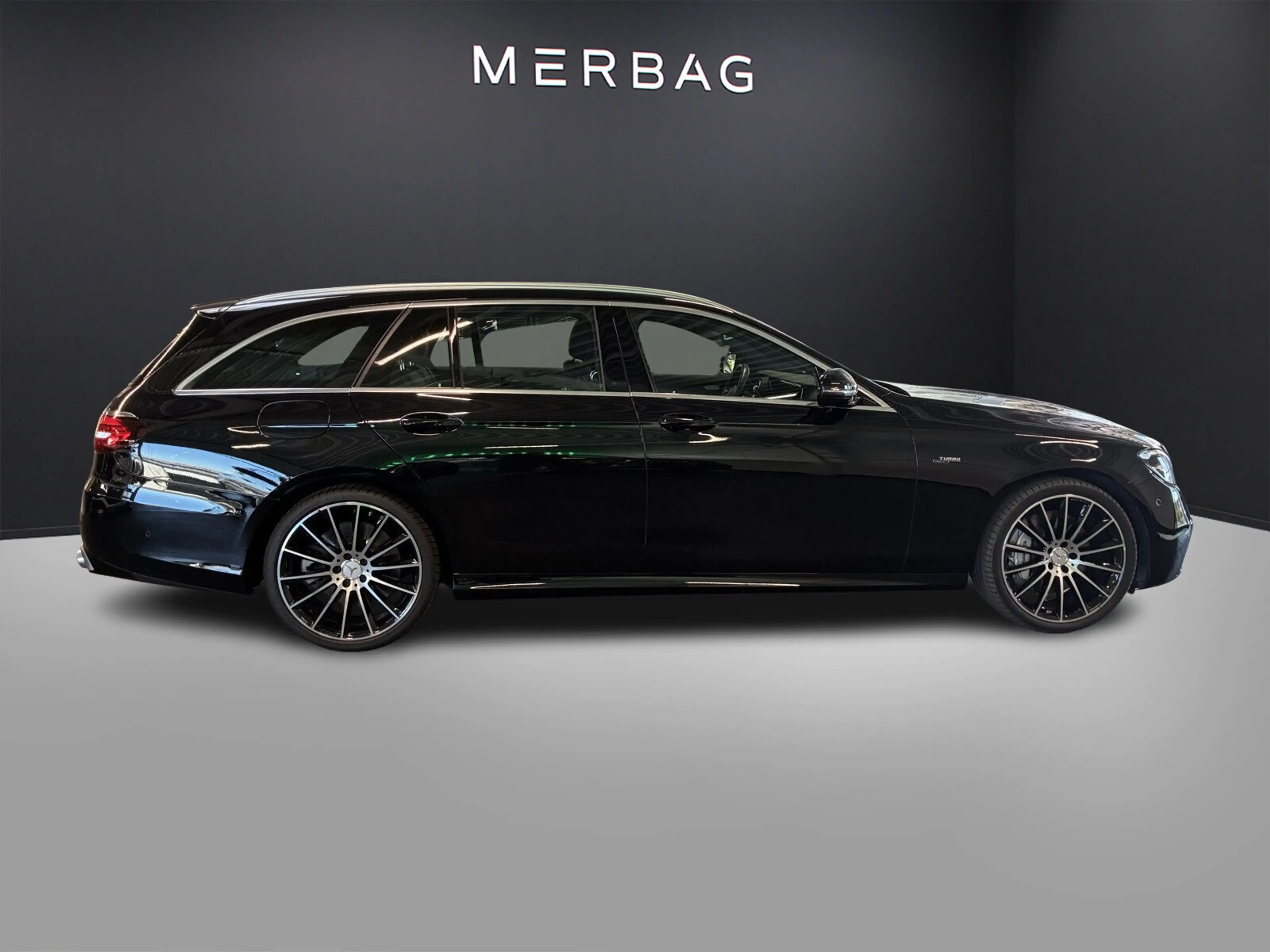 Mercedes-Benz E 53 AMG 4M T MBUX BURMESTER AHK KAMERA LED — photo 4
