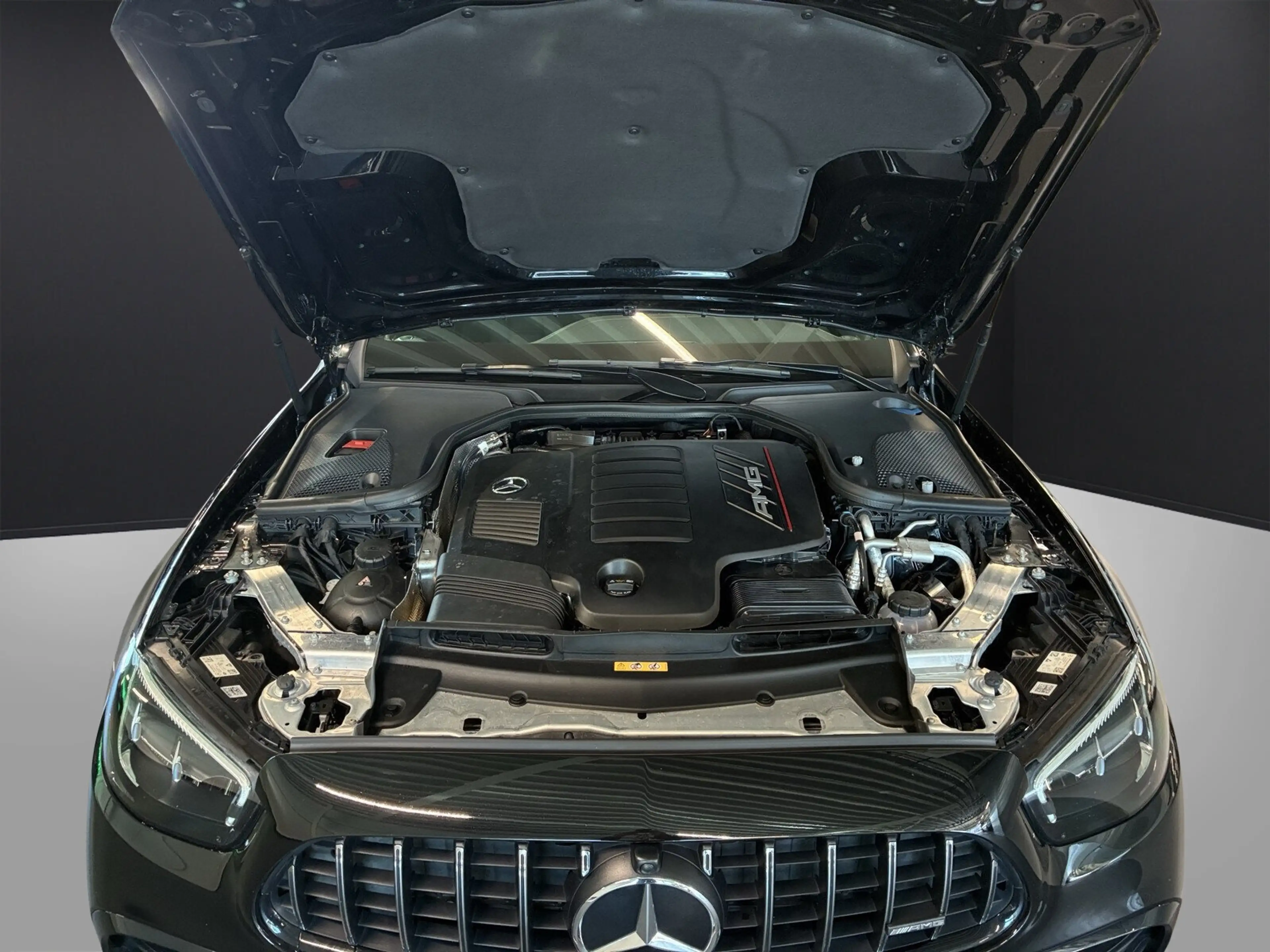 Mercedes-Benz E 53 AMG 4M T MBUX BURMESTER AHK KAMERA LED — photo 13