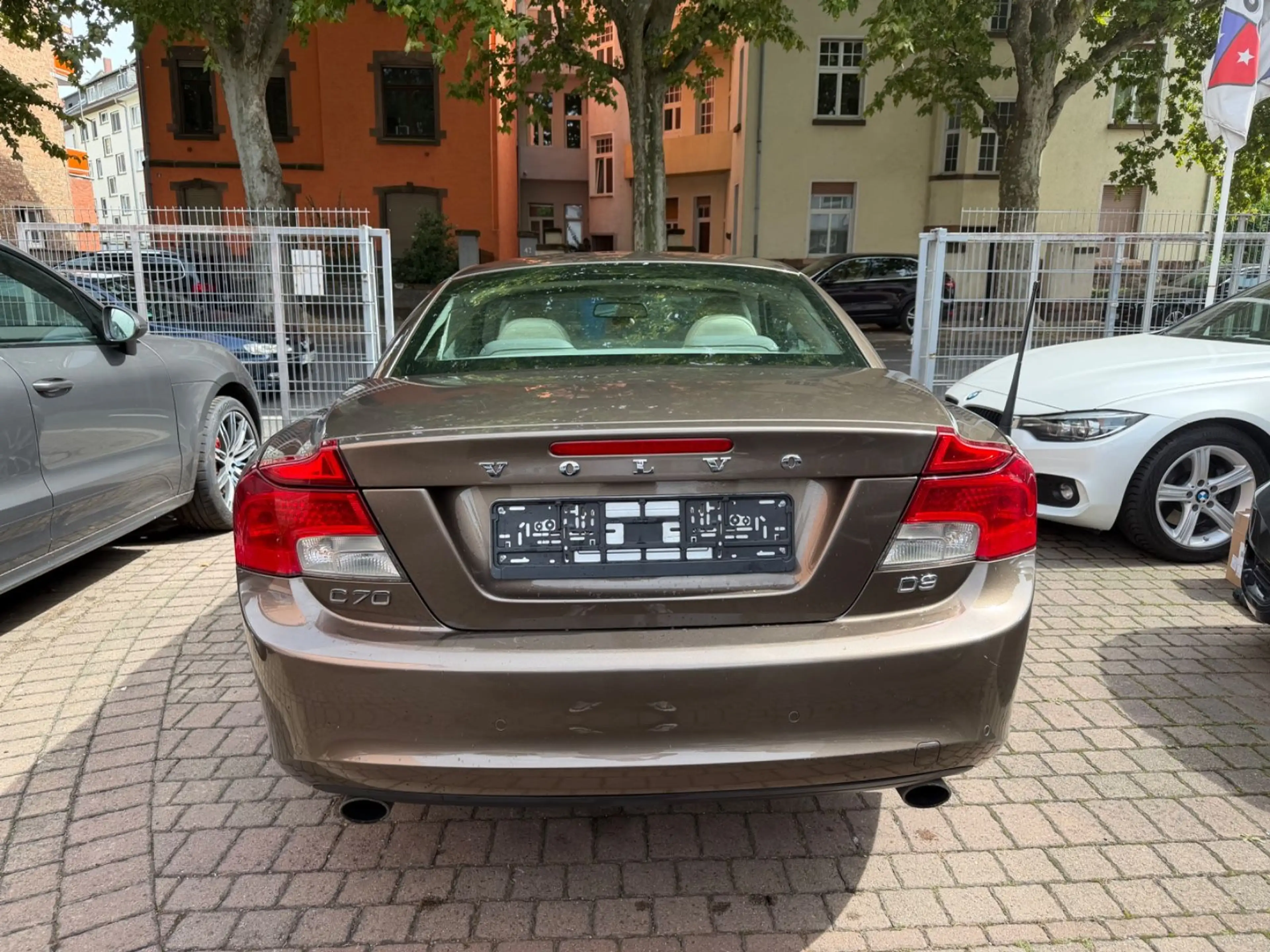 Volvo C70 Cabriolet D3 Momentum 1.Hand Leder Xenon — photo 9