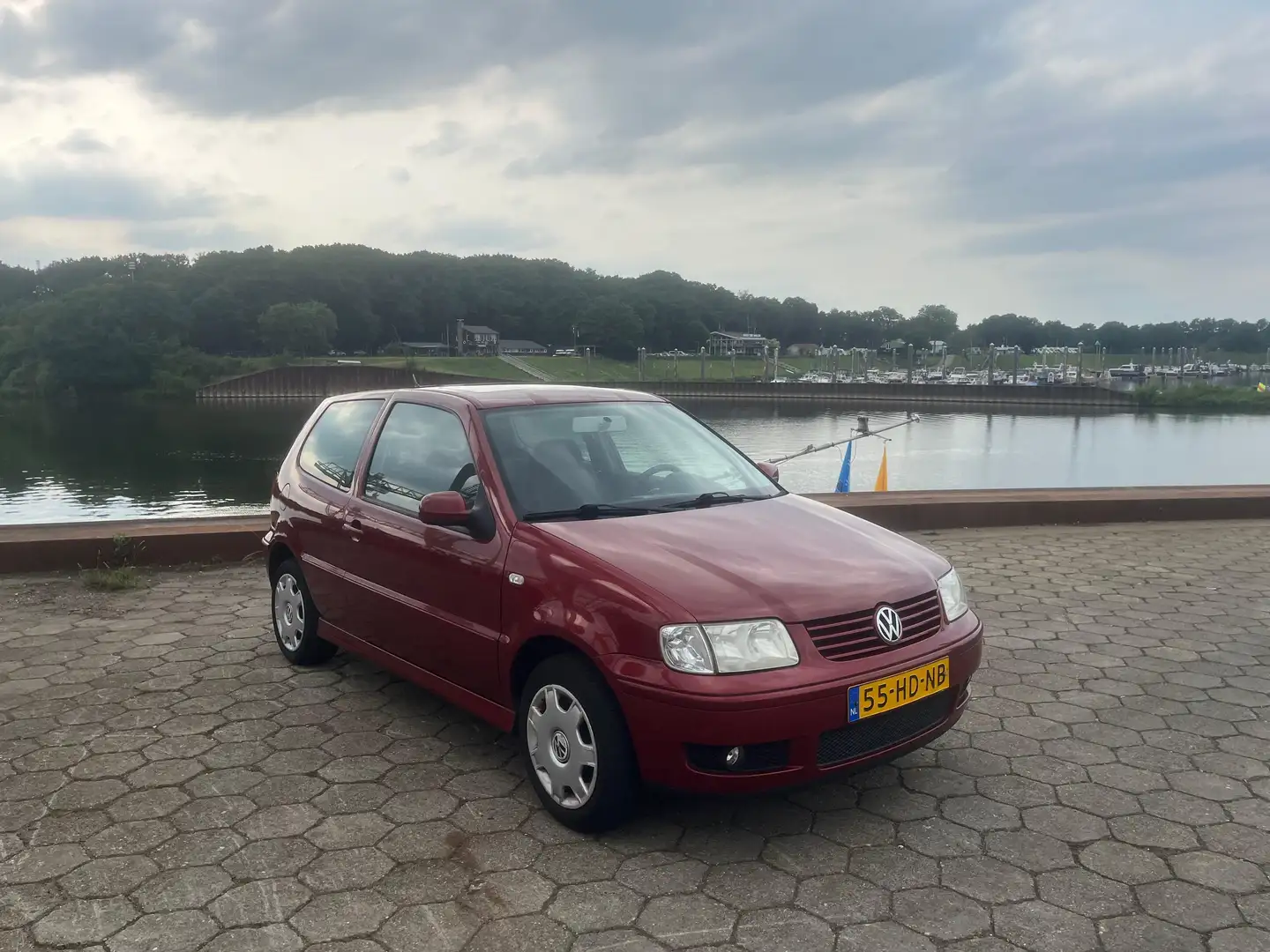 Volkswagen Polo Comfortline - 2