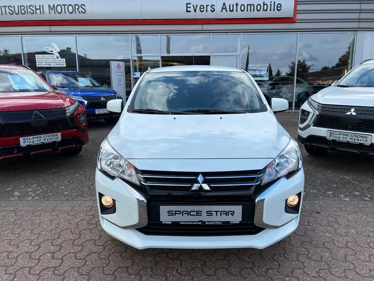 Mitsubishi Space Star 1.2 Select+ CVT *LM-Felgen*SHZ*Kamera Weiß - 2