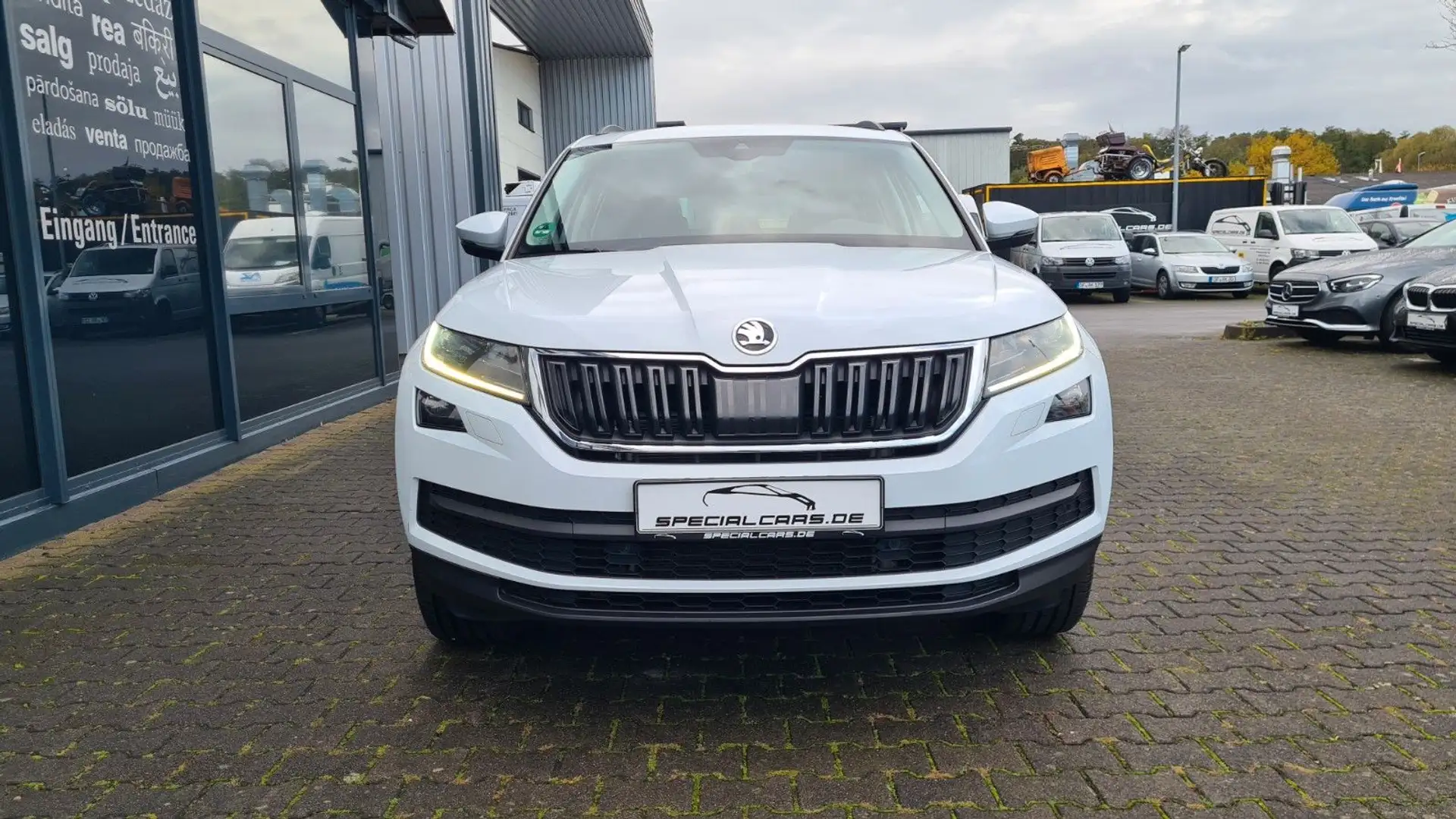 Skoda Kodiaq Ambition 4x4 - AHK - STANDHZG - LED - Blanc - 2