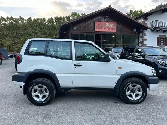 Nissan Terrano 2.7 TDI Comfort
