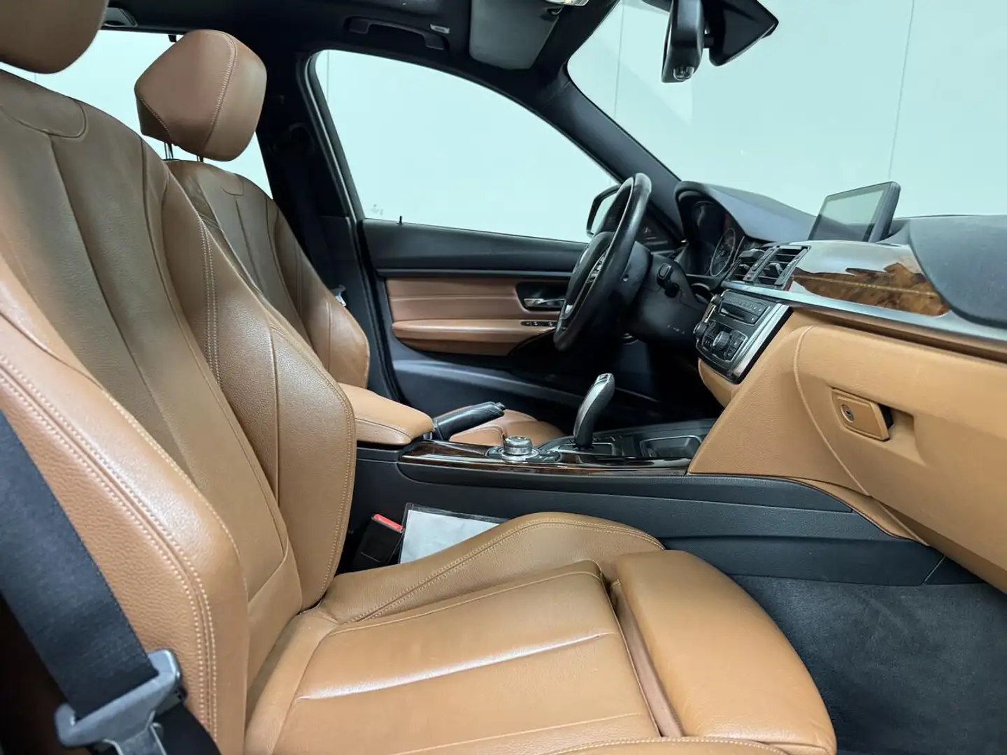 BMW 330 d Touring Autom. - GPS - Pano - Goede Staat! Bruin - 2