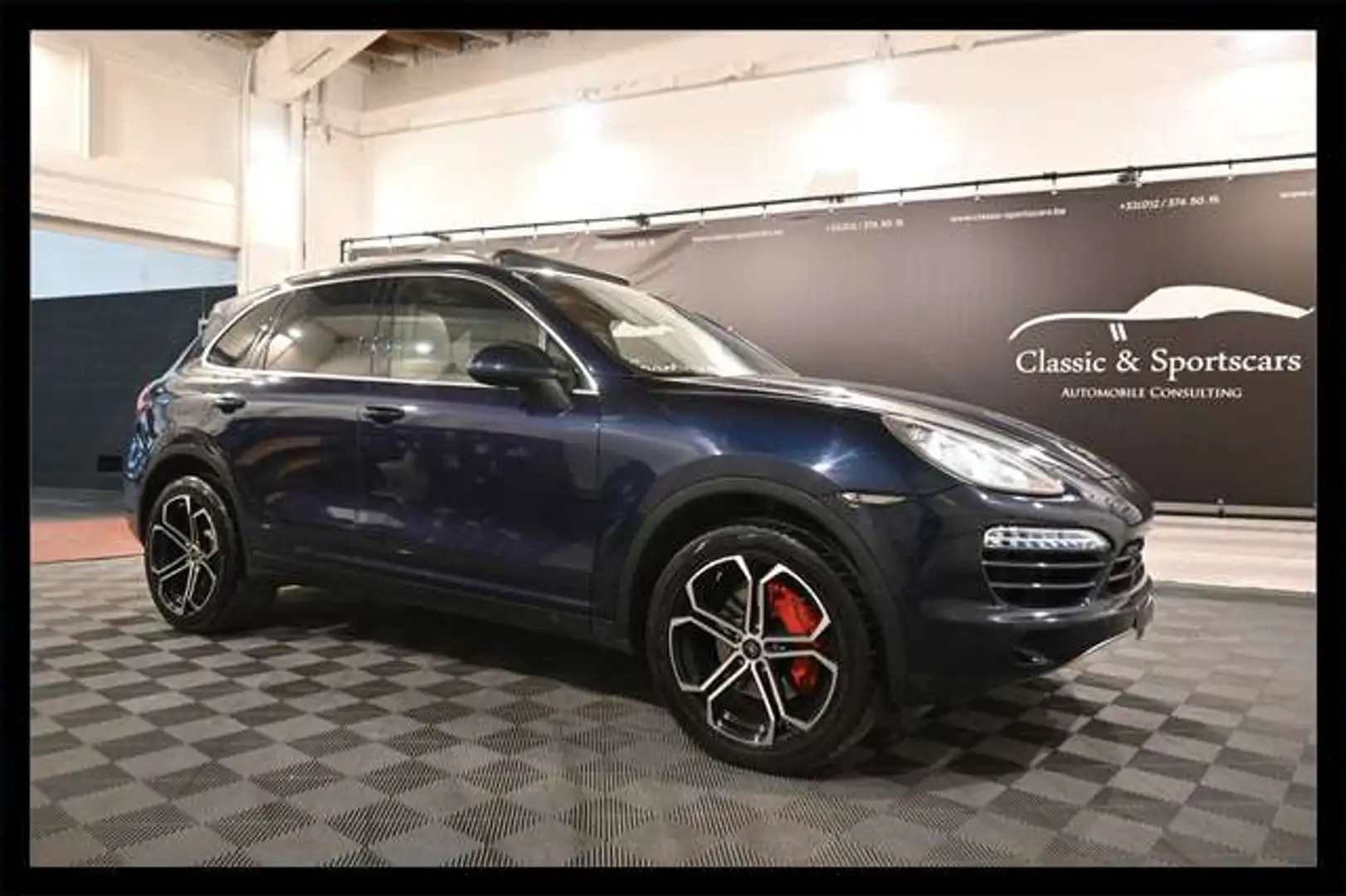 Porsche Cayenne 3.0 D V6 PACK SPORT / TOIT PANO / ATTELAGE ELEC !! Blau - 1
