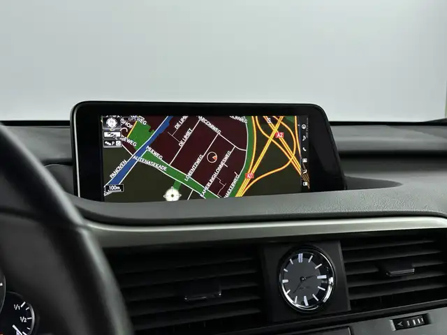 Lexus RX view 8