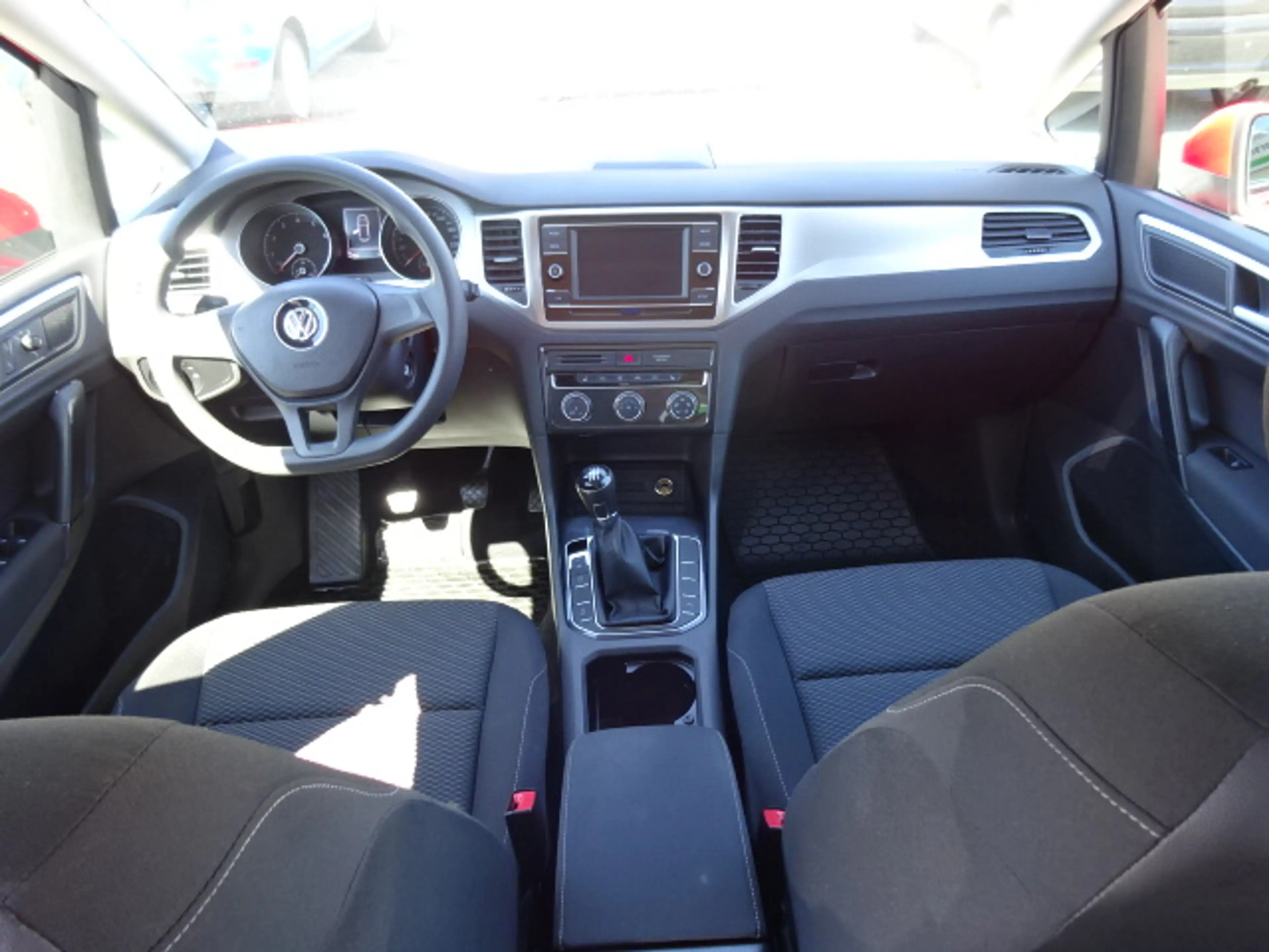 Volkswagen Golf Sportsvan Trendline *Licht+Sicht+Winter-Paket* — photo 14
