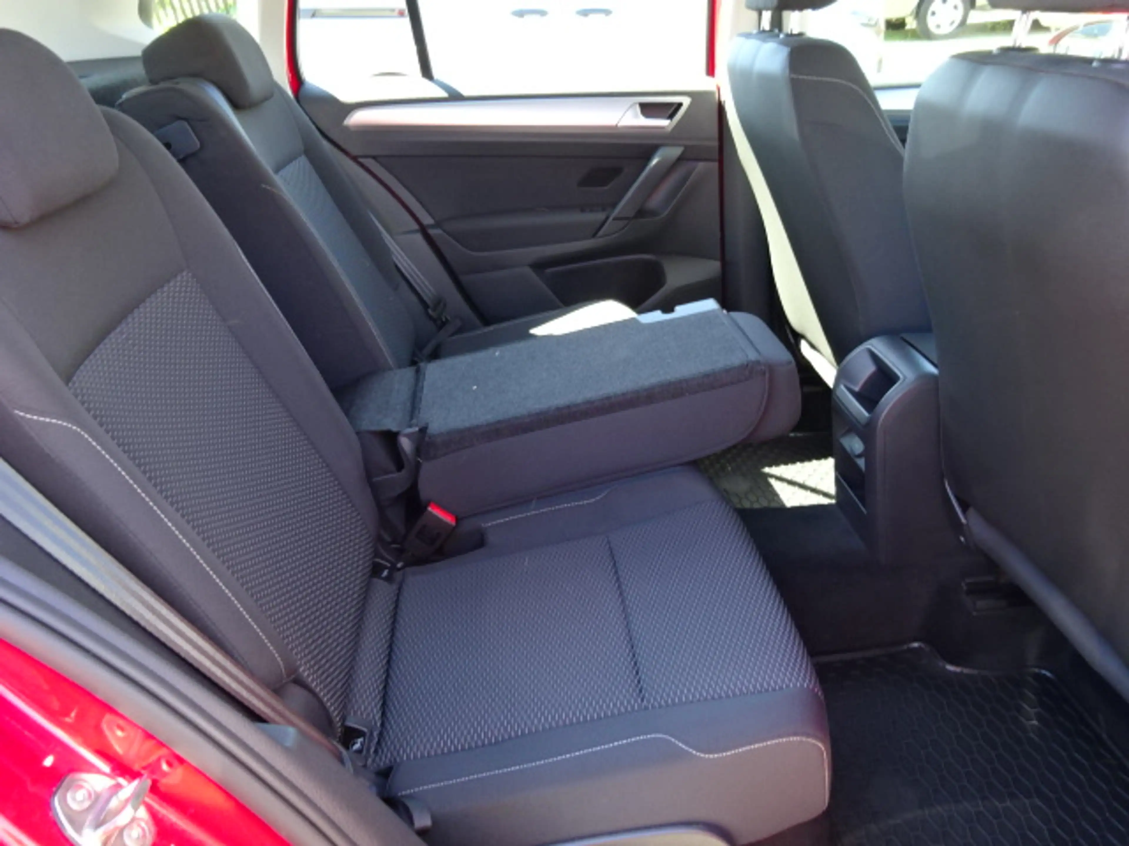 Volkswagen Golf Sportsvan Trendline *Licht+Sicht+Winter-Paket* — photo 10