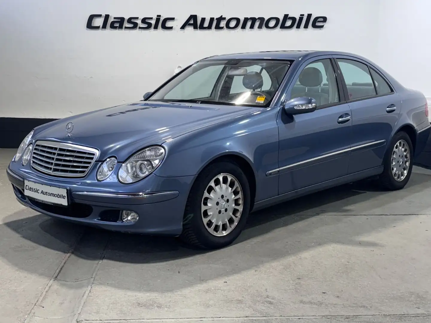 Mercedes-Benz E 270 CDI Lim. *Automatik*Schiebedach*1.Hand*Eu4 Синій - 1