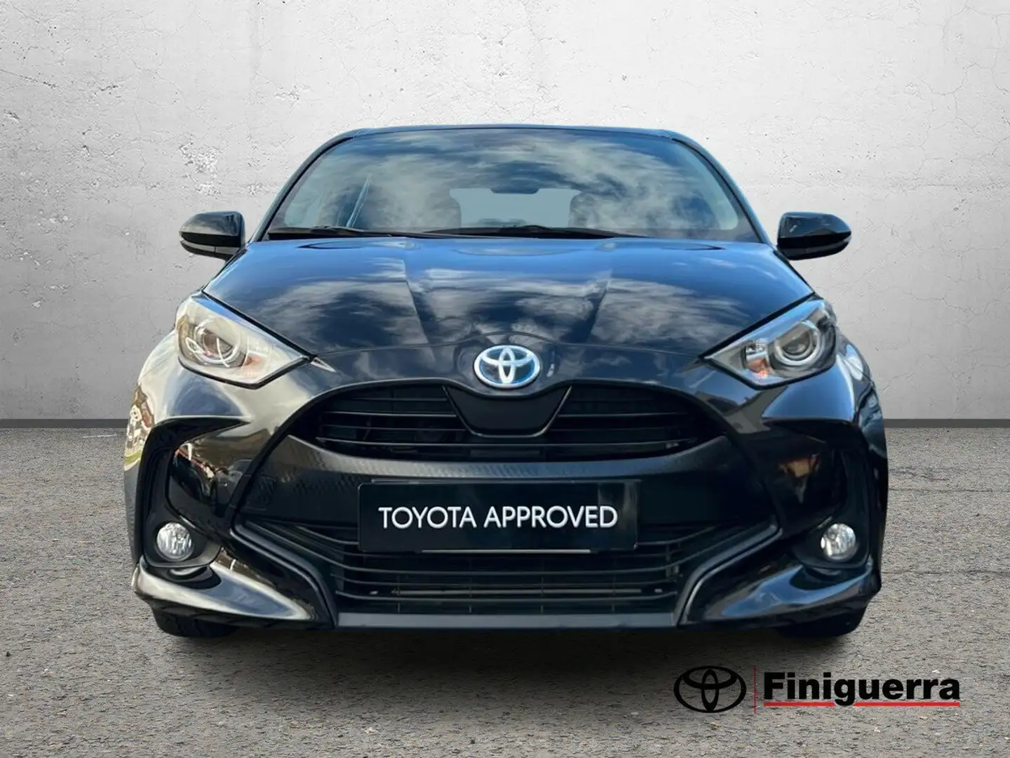 Toyota Yaris Yaris 1.5 Hybrid 5 porte Active Nero - 2