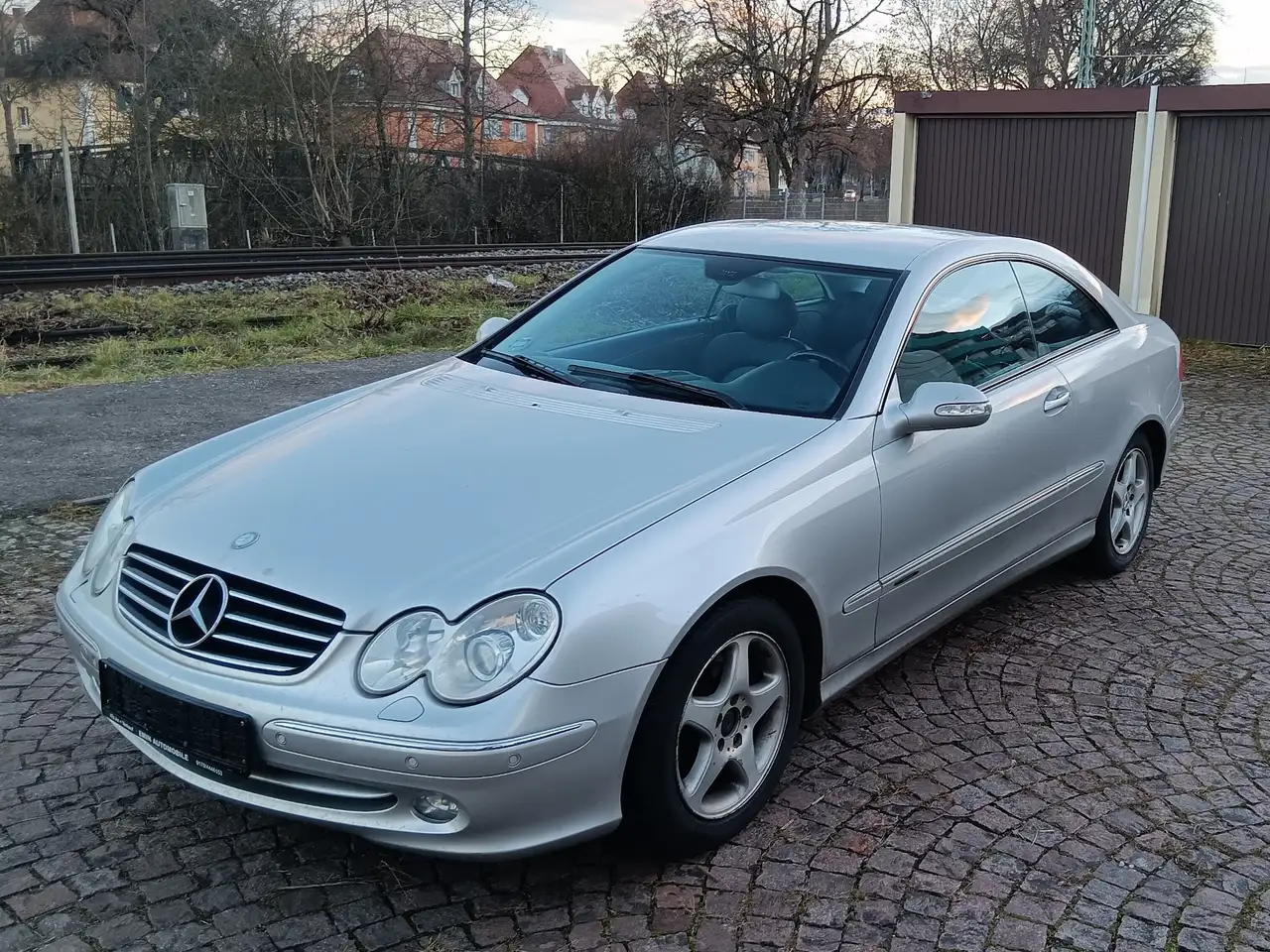 Mercedes-Benz CLK 320
