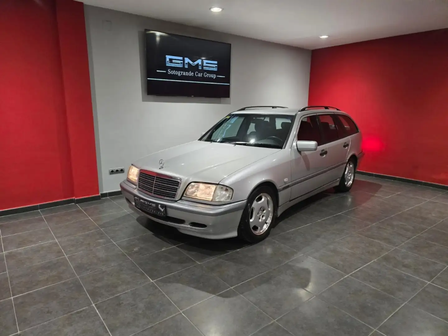 Mercedes-Benz C 220 Familiar CDI Plateado - 1