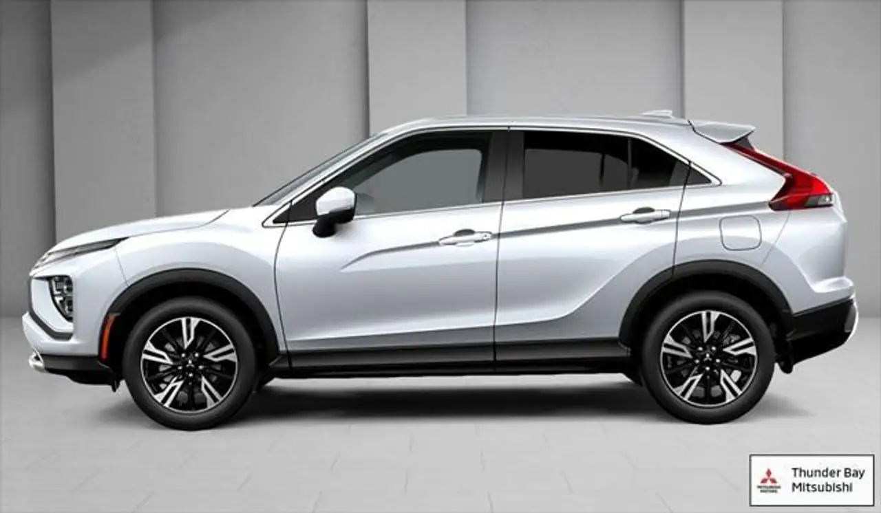 Mitsubishi Eclipse Cross снимка Mitsubishi Eclipse Cross