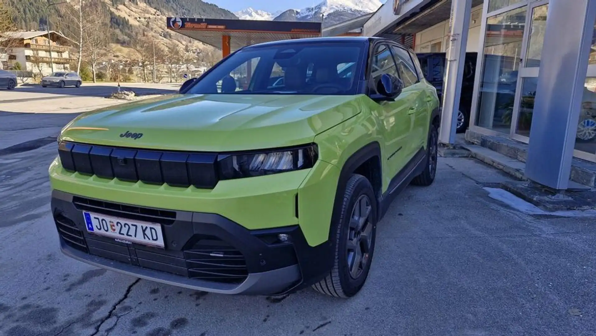 Jeep Compass e-Hybrid 1.2 Altitude Gelb - 1