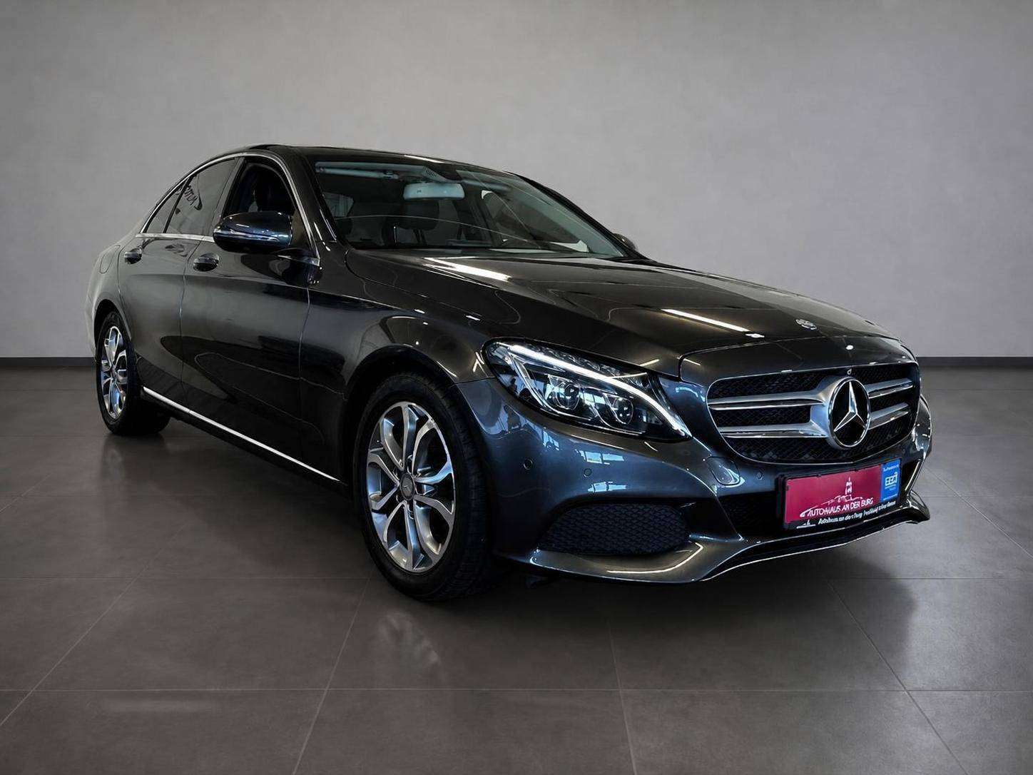 Mercedes-Benz C 220