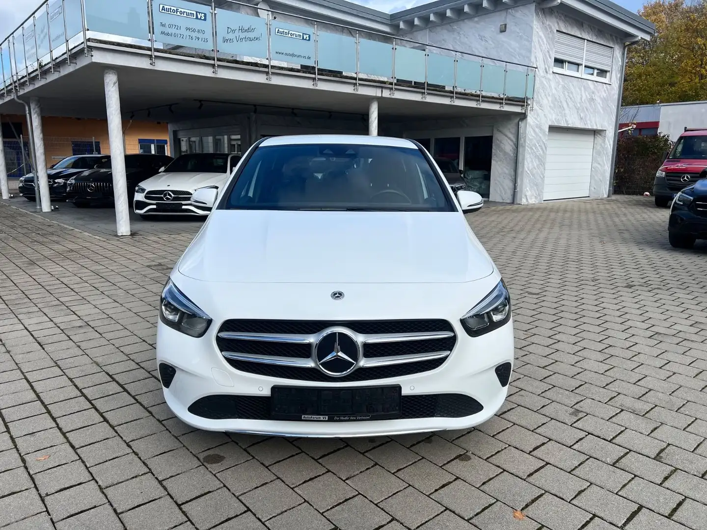 Mercedes-Benz B 250 e MBUX*LED*RCAM*Navi*AHK Blanc - 2