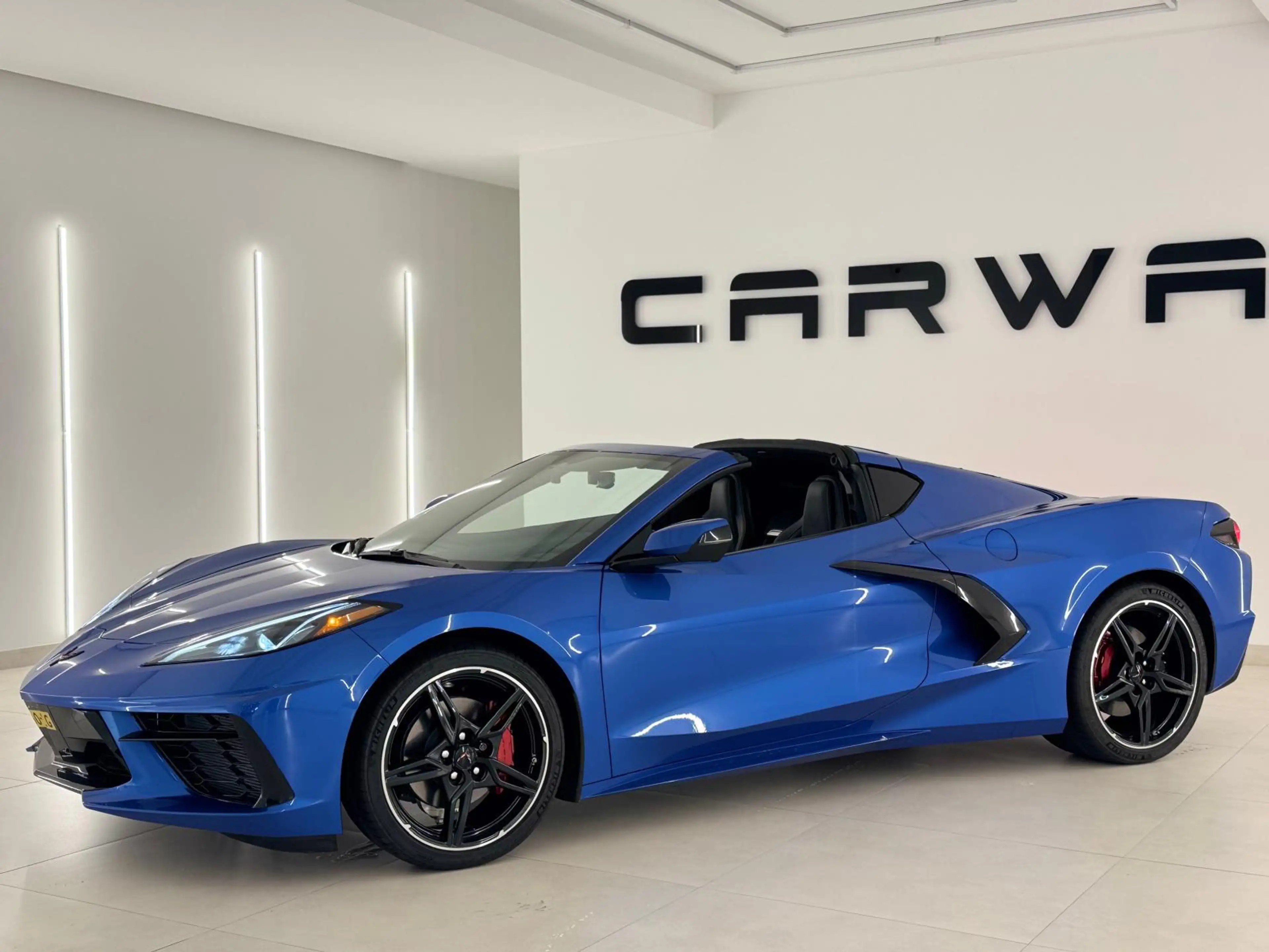 Chevrolet Corvette C8 6.2 V8 Stingray Targa — photo 2