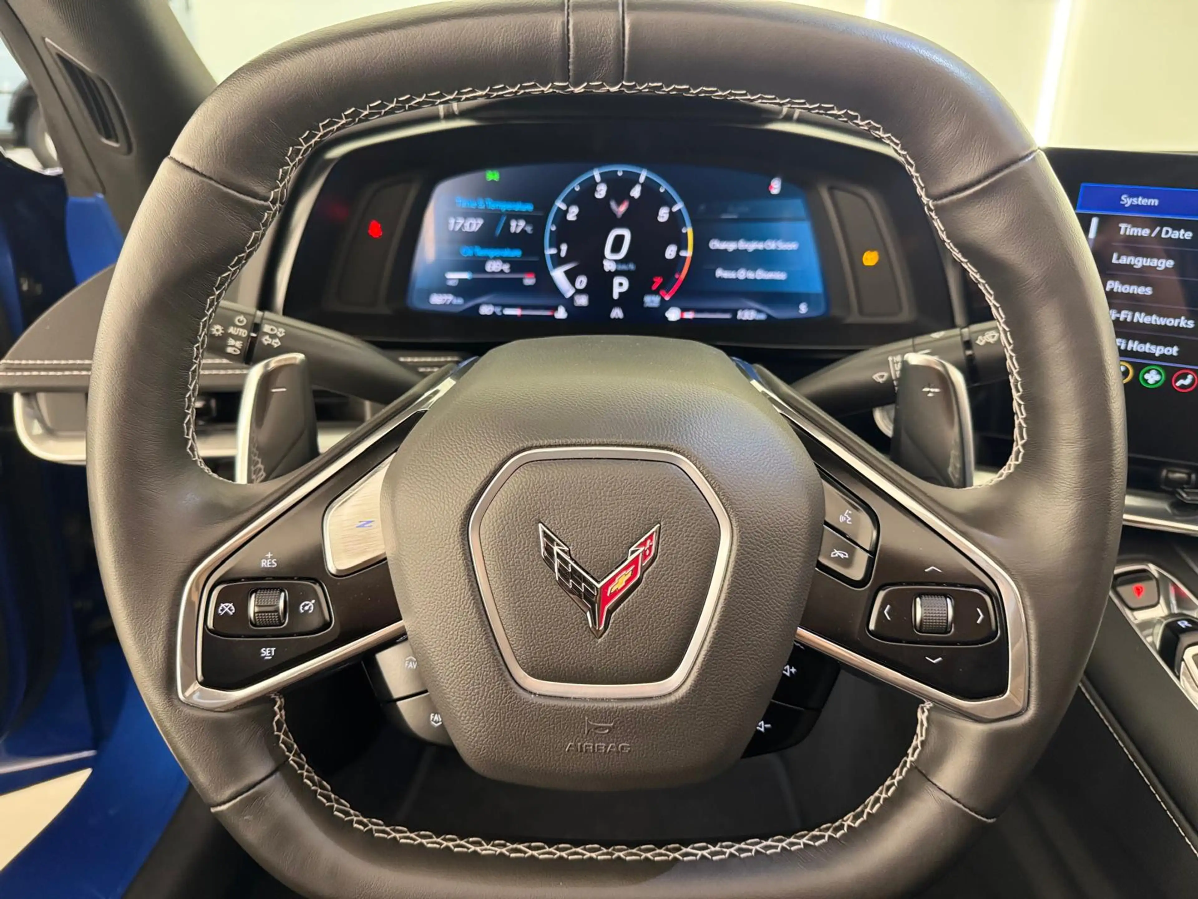 Chevrolet Corvette C8 6.2 V8 Stingray Targa — photo 10