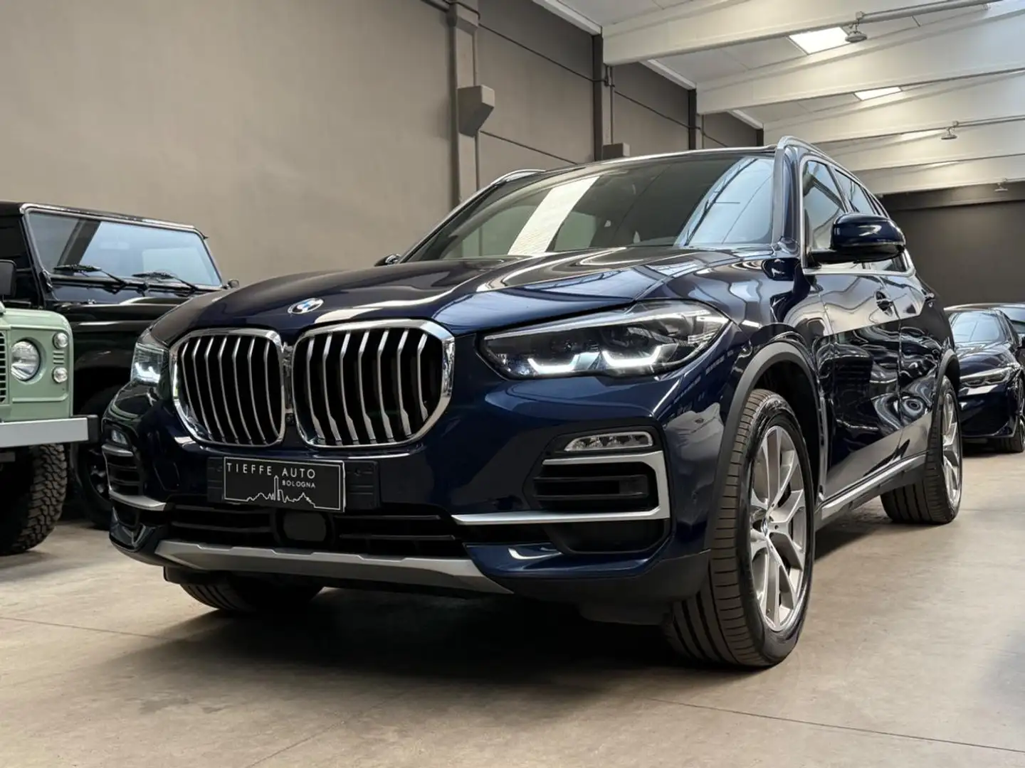 BMW X5 xDrive45e xLine Blu/Azzurro - 1